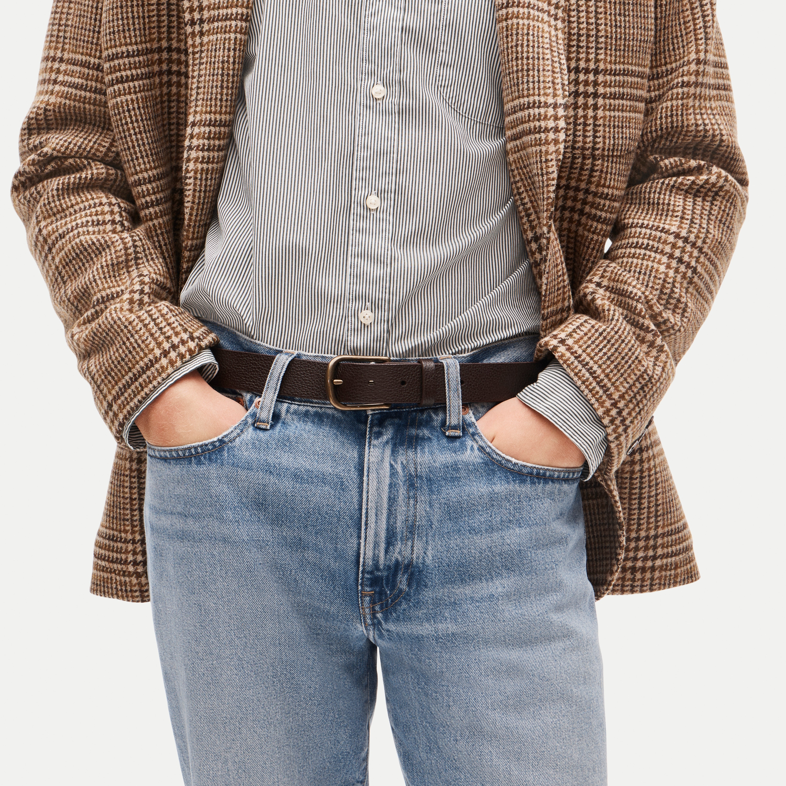 Round-buckle belt in tumbled leather