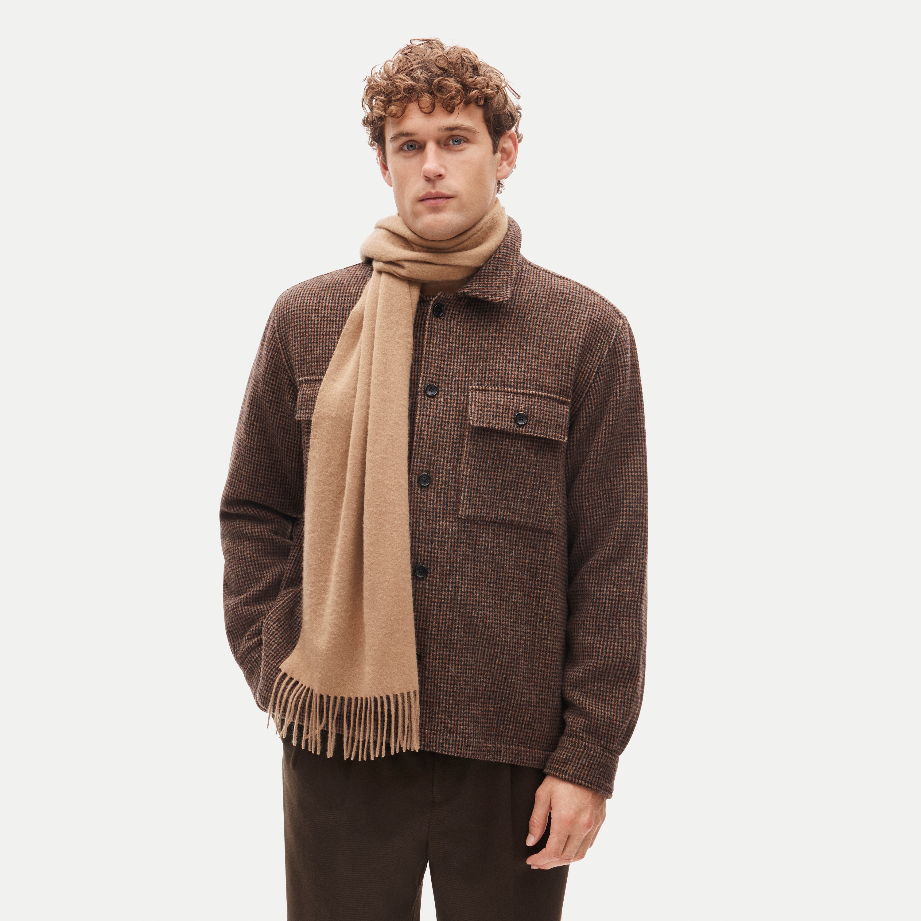 Cashmere scarf with fringe