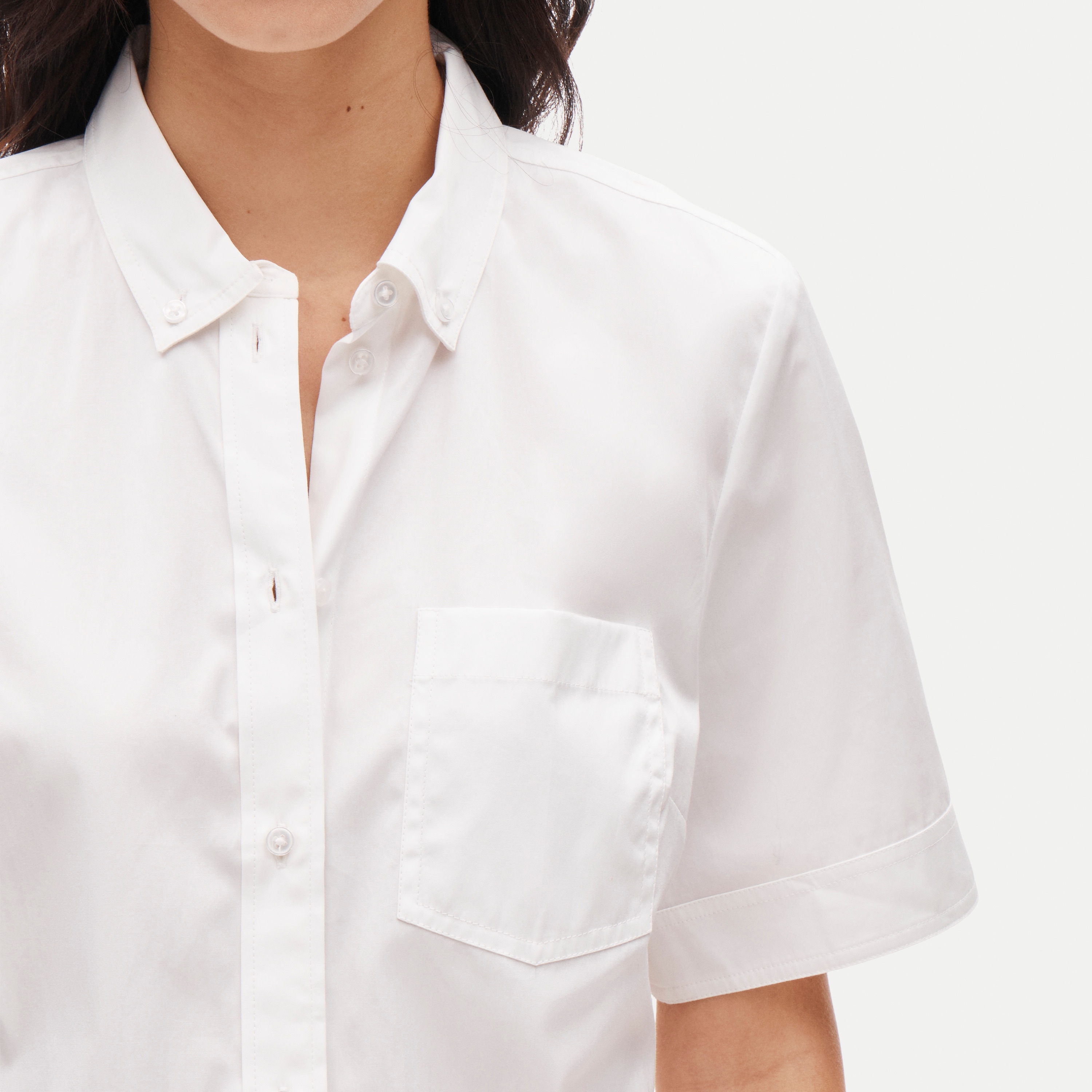 Cropped button-up short-sleeve shirt in cotton poplin - thumbnail 2