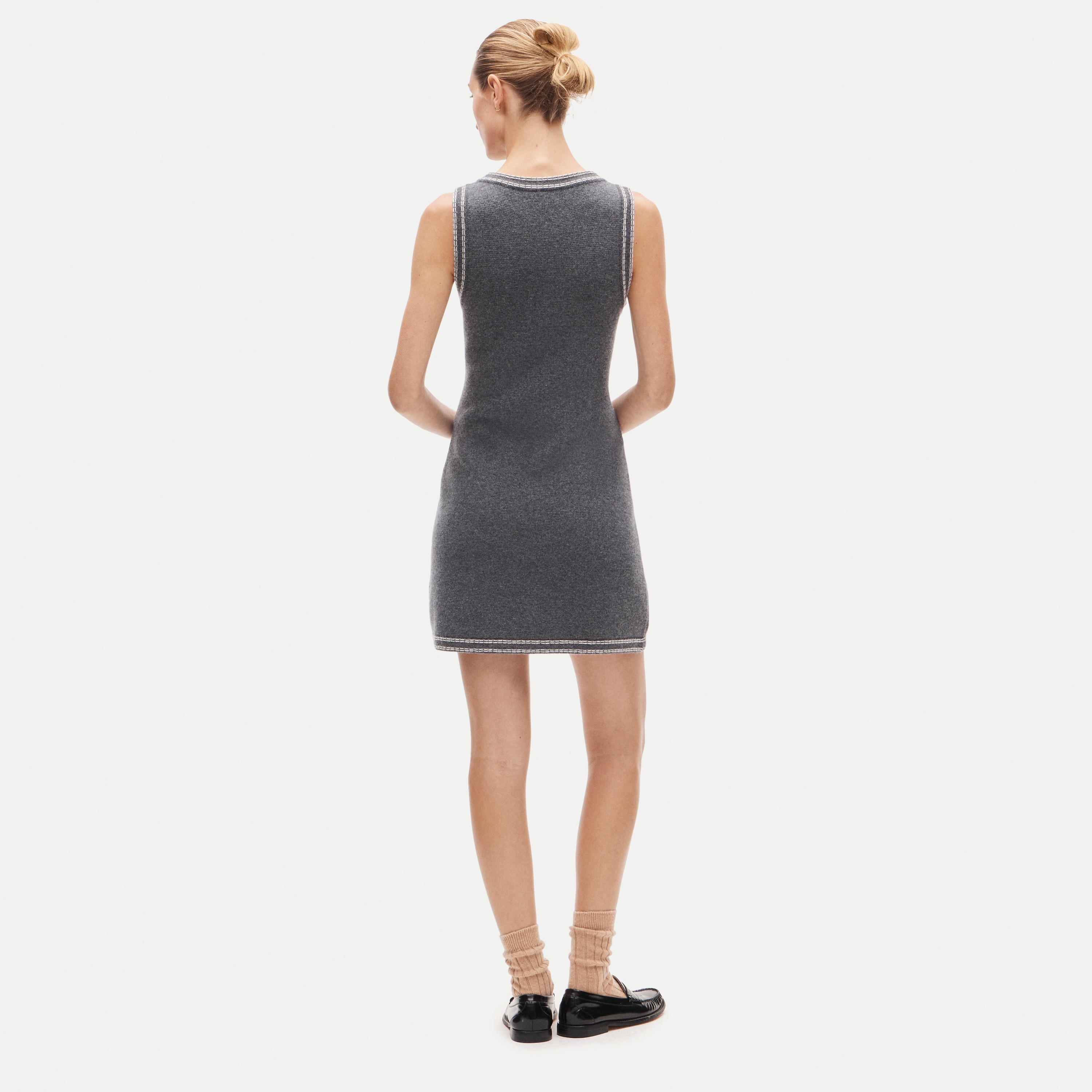 Mini sleeveless sweater-dress in lambswool