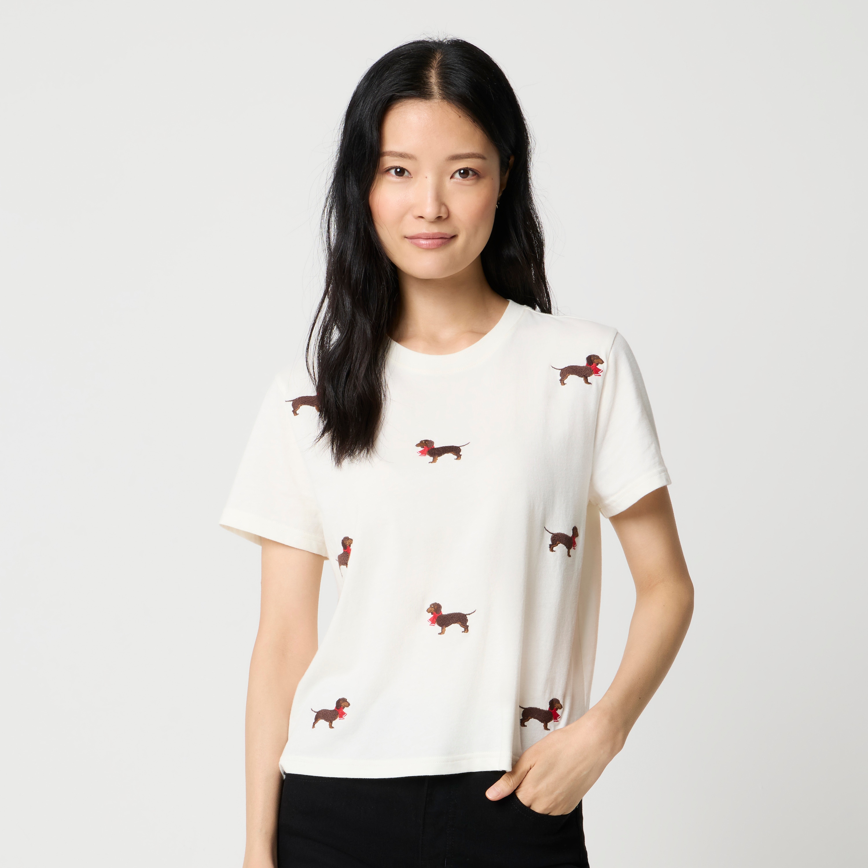 100% cotton embroidered holiday dachshund dog graphic tee