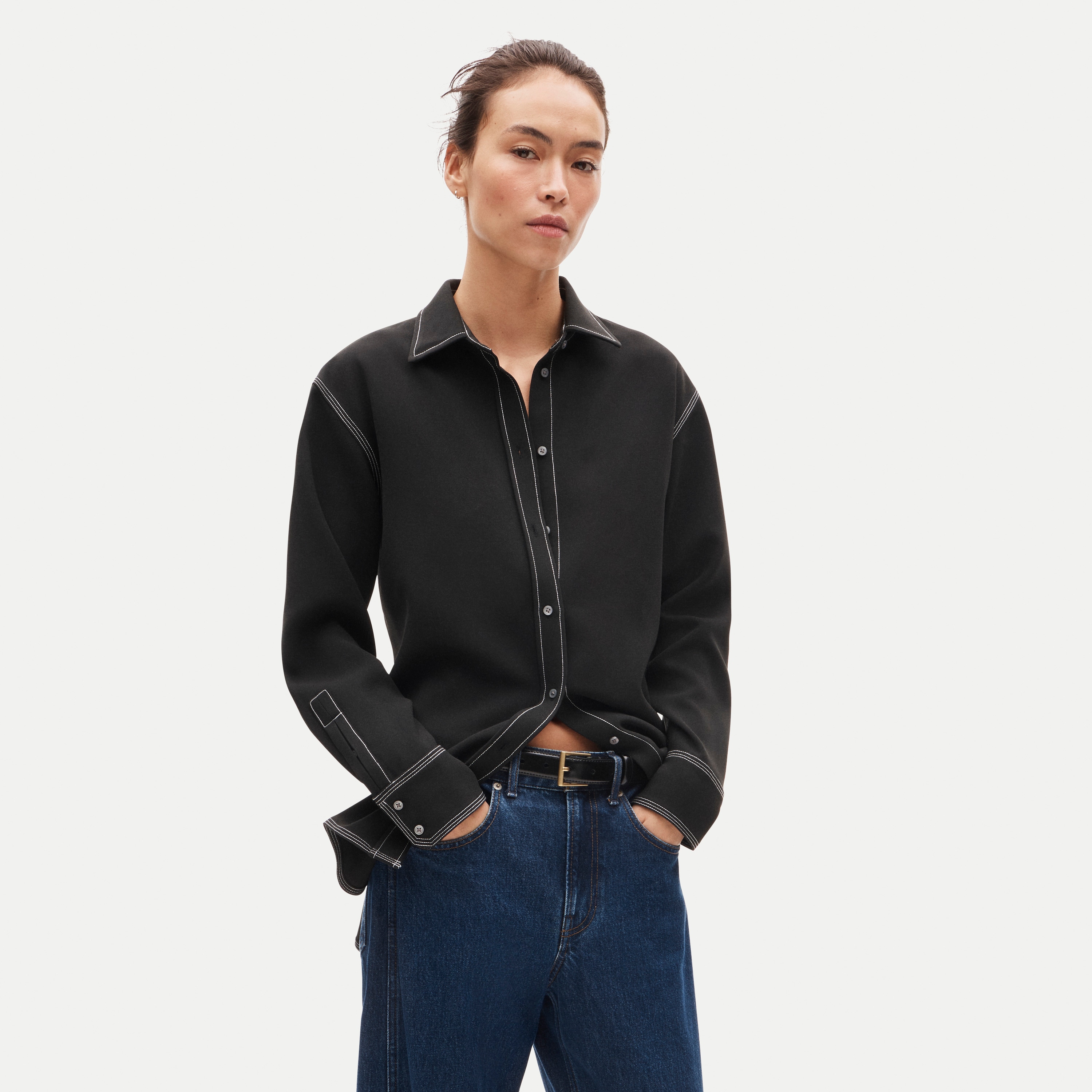 Cinched-back button-up shirt in contrast-stitch crepe de chine