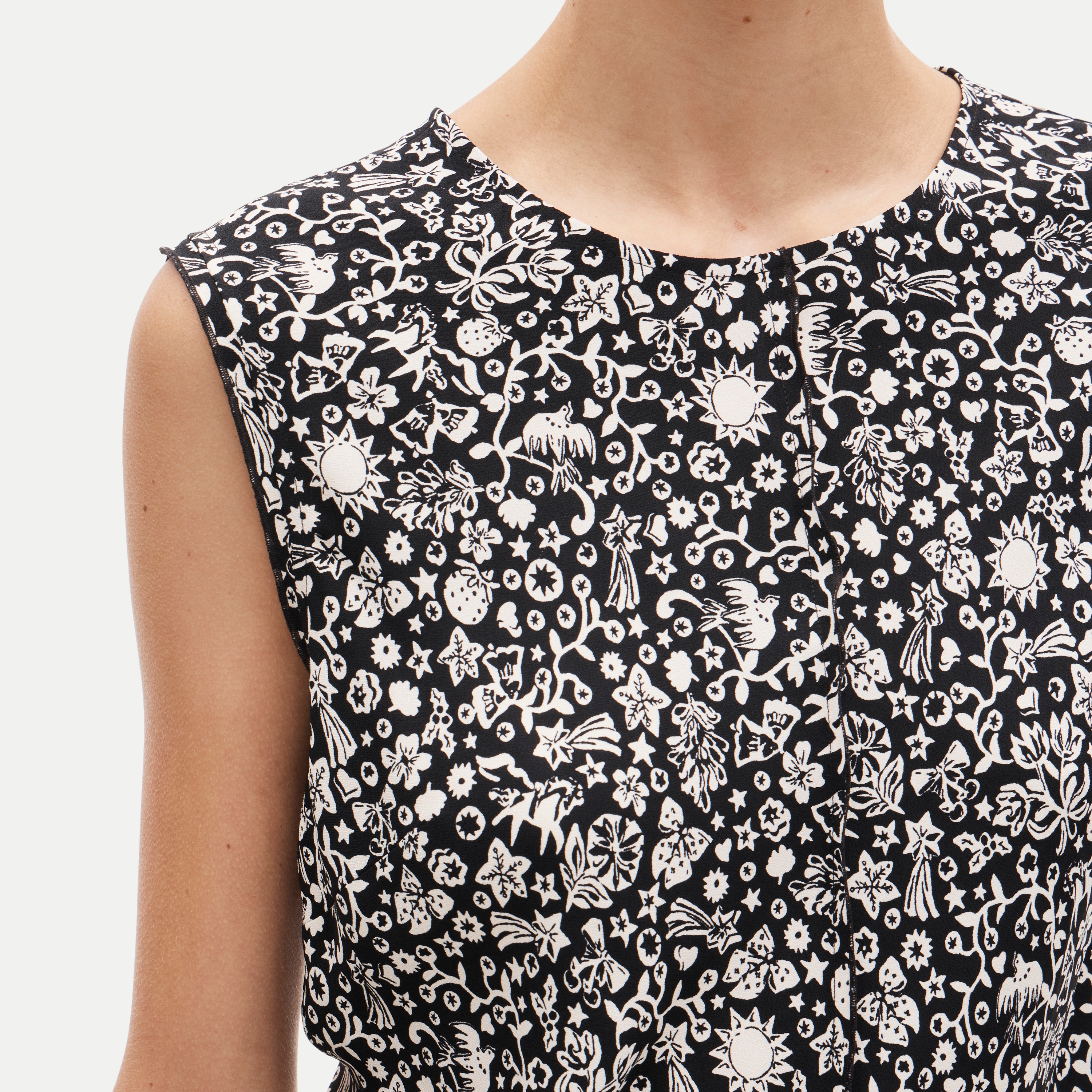 Shell top in charm-print crepe de chine