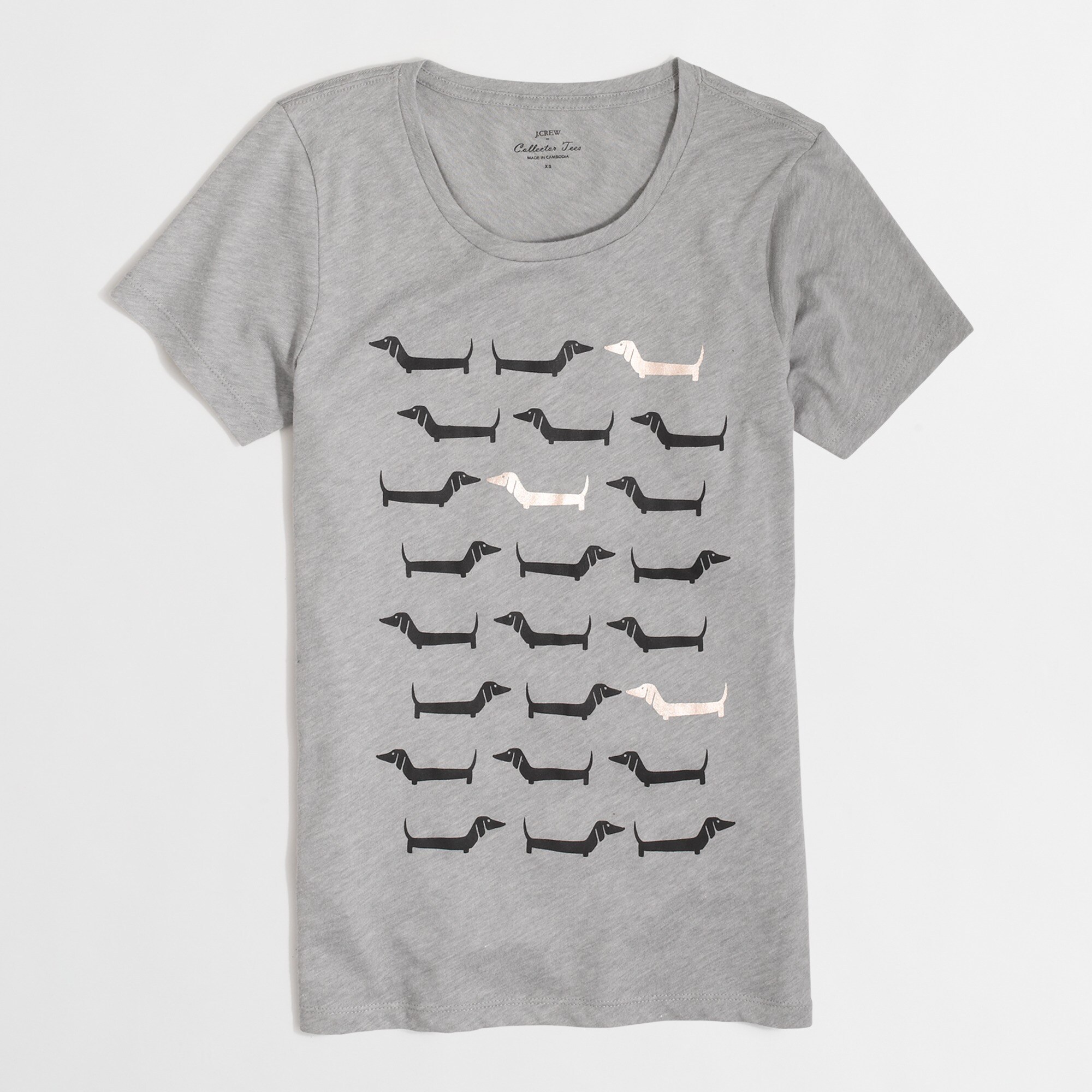 Mini dachshund collector tee in airy cotton
