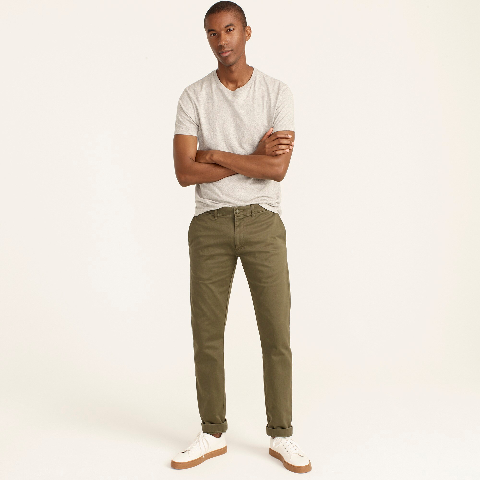  484 Slim-fit stretch chino pant