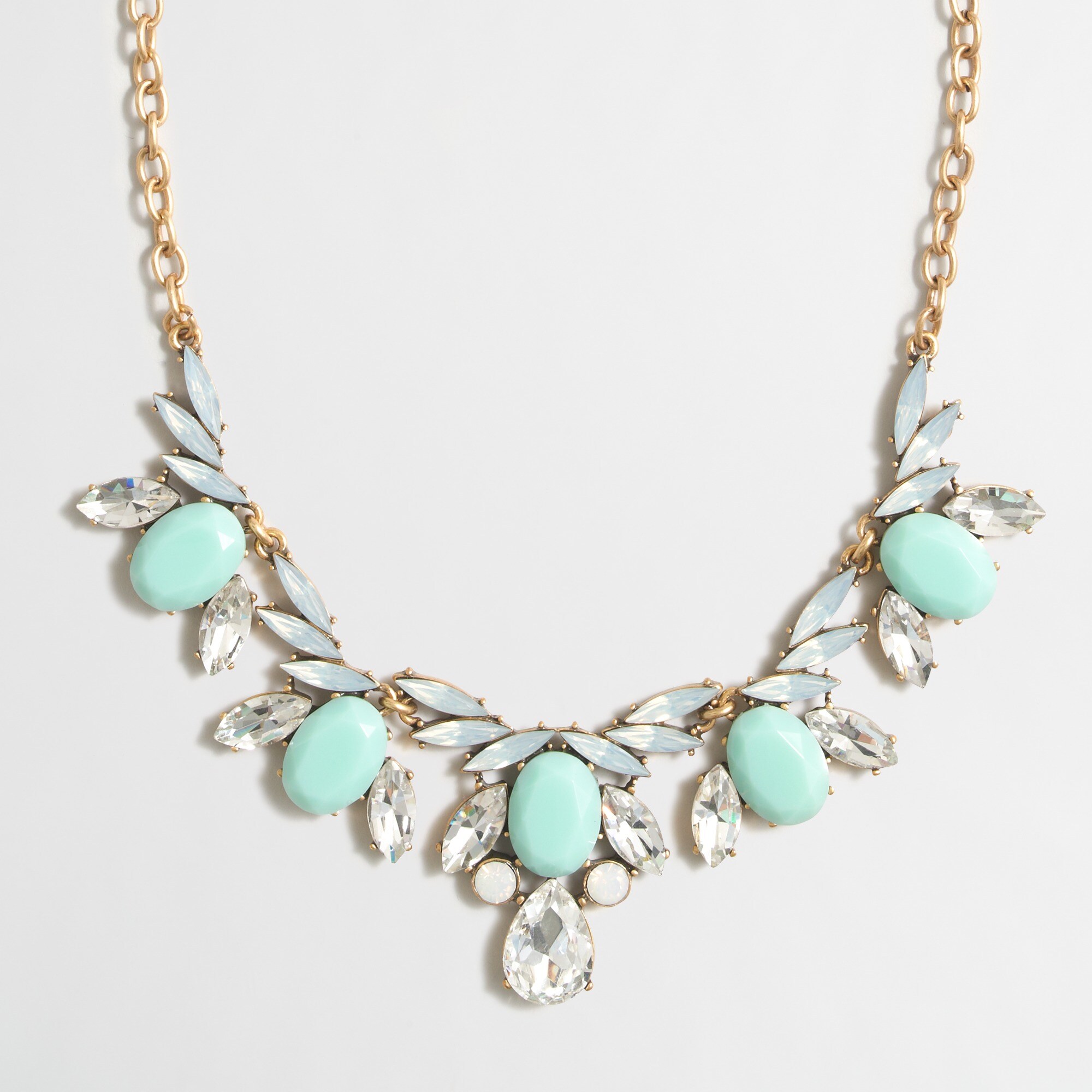 Flying stones necklace