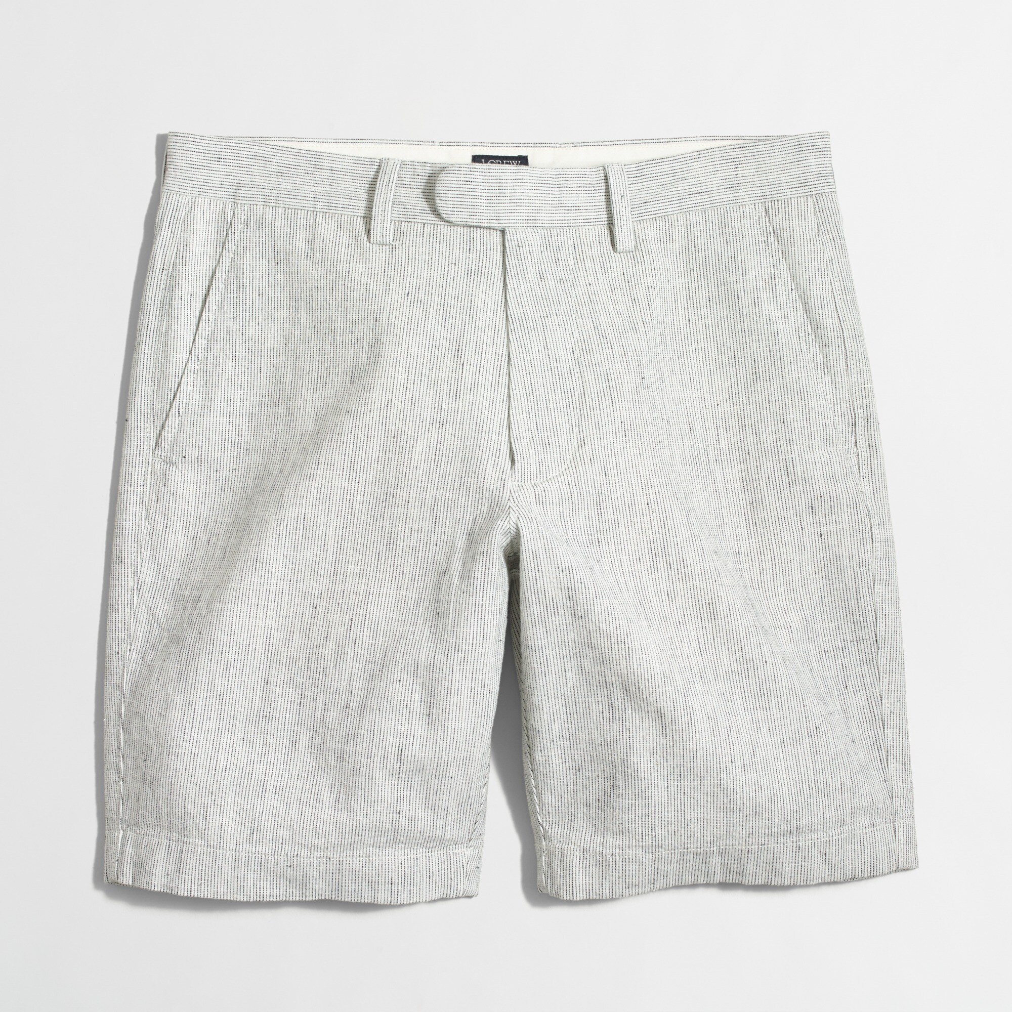 9" linen-cotton Gramercy short with extended tab