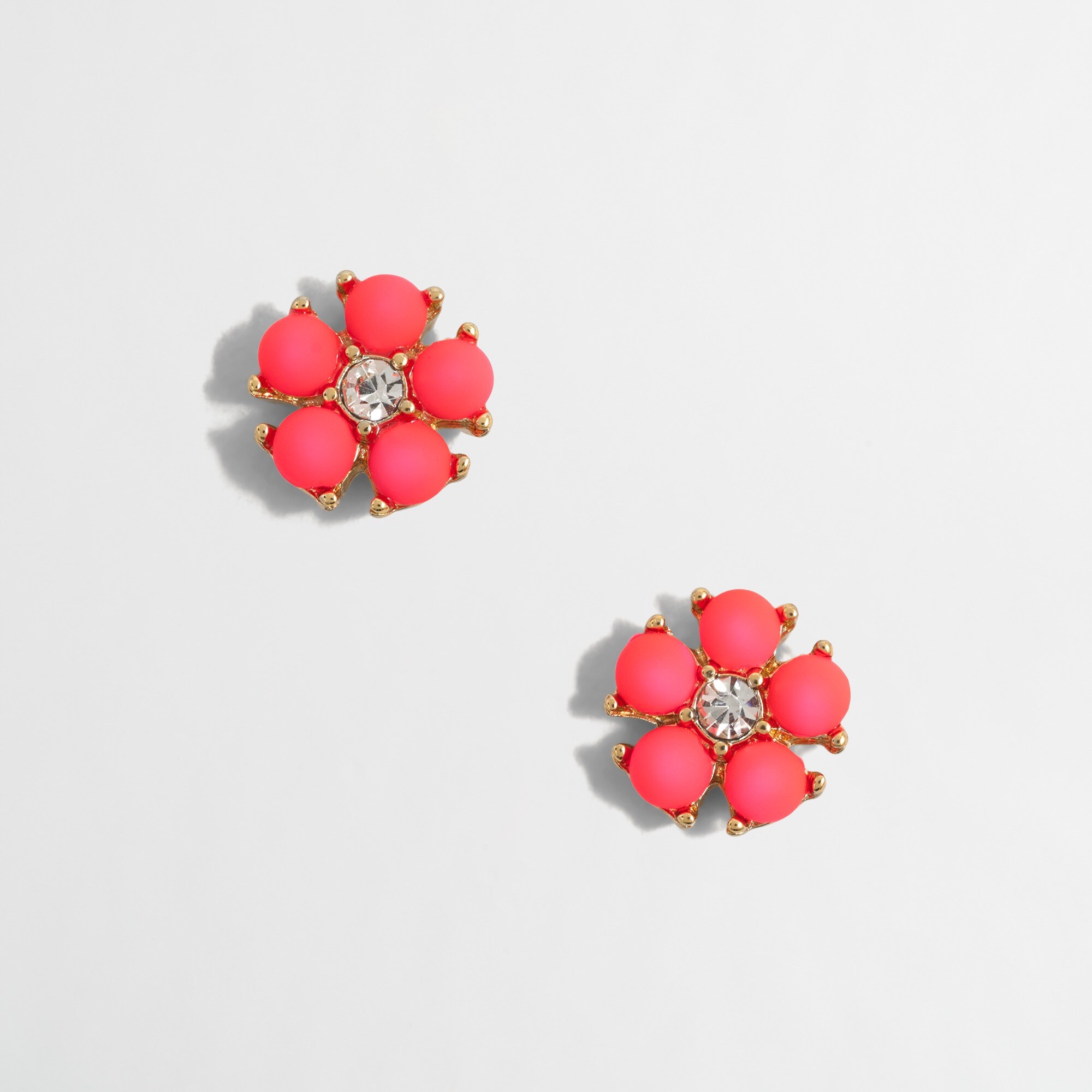 Flower stud earrings