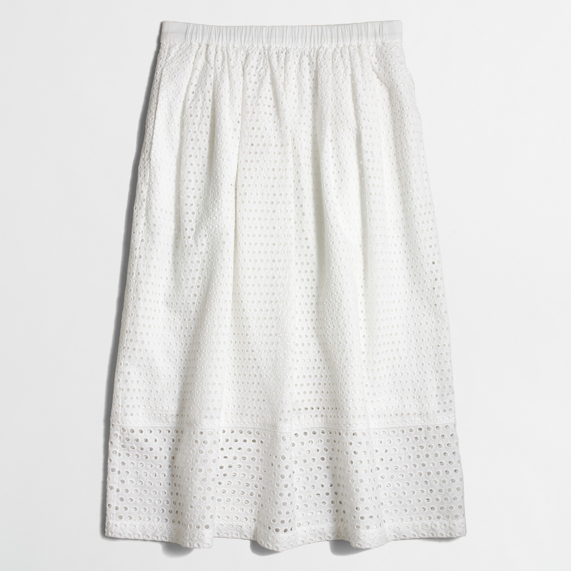 Eyelet skirt
