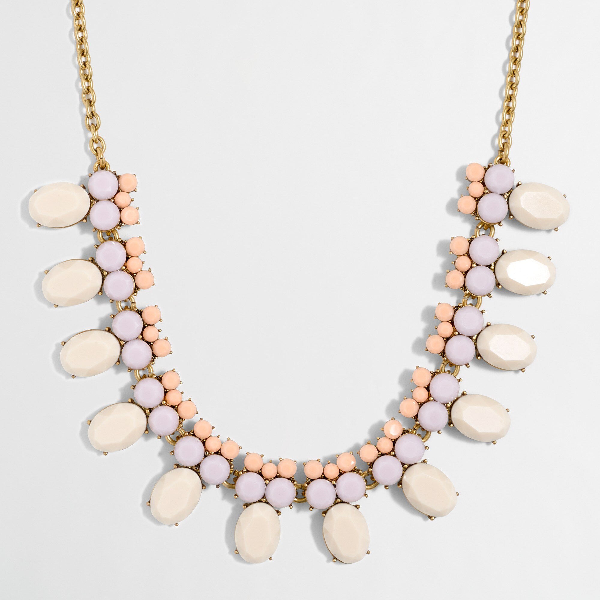 Collar necklace