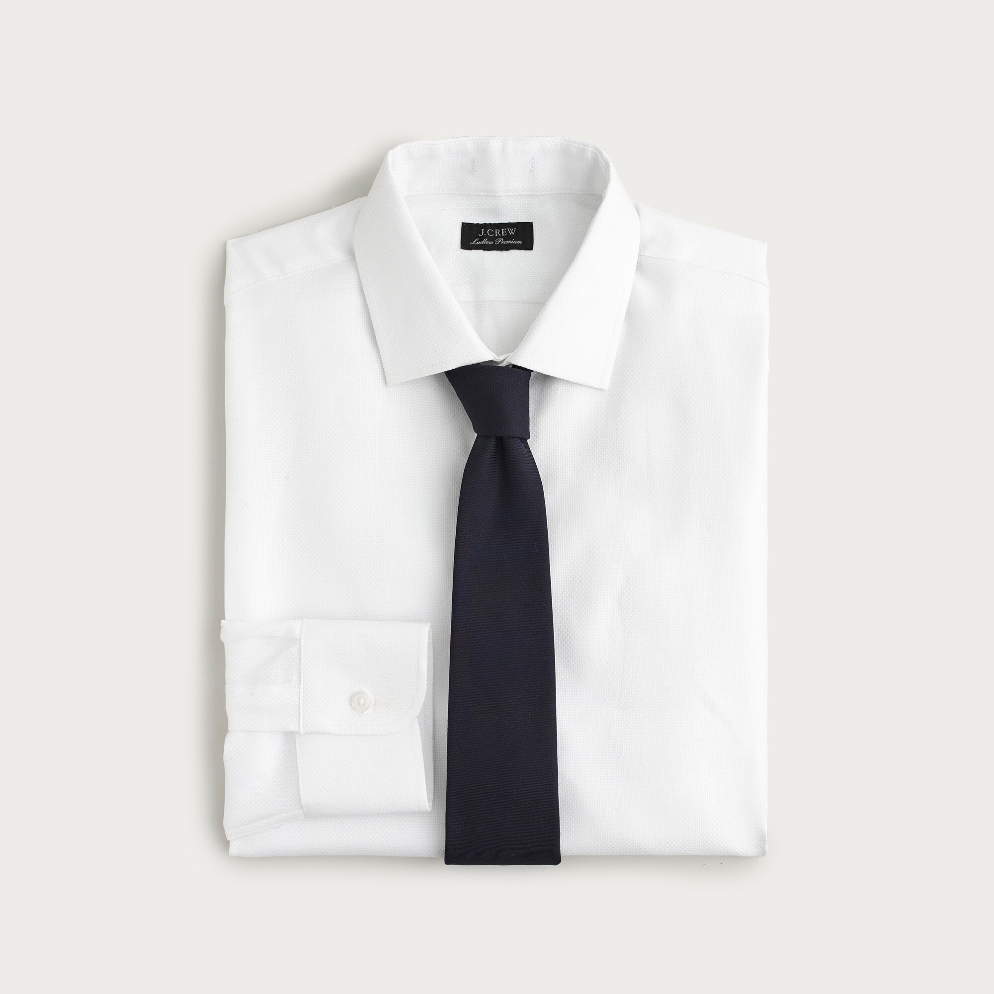 American wool tie