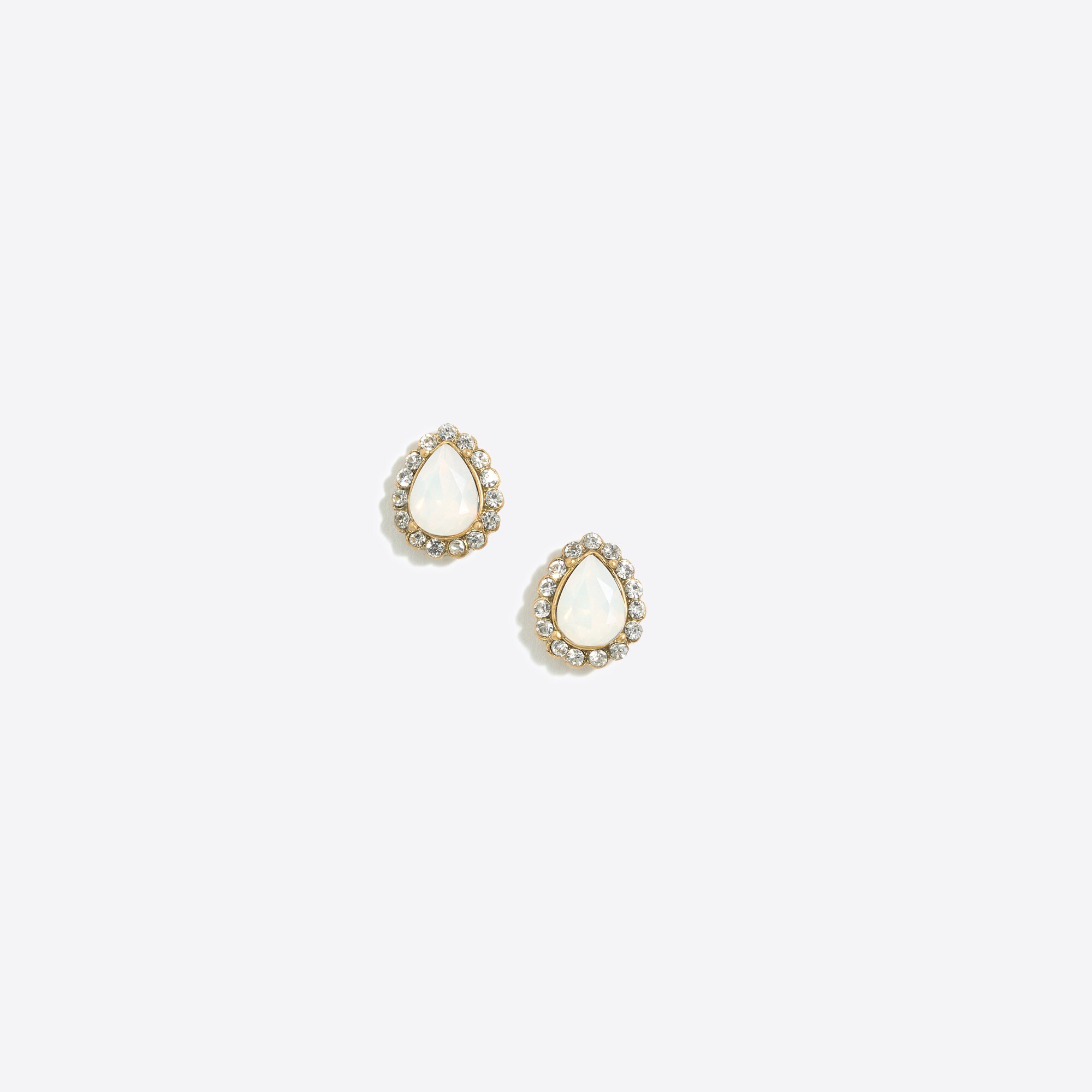 Teardrop stud earrings