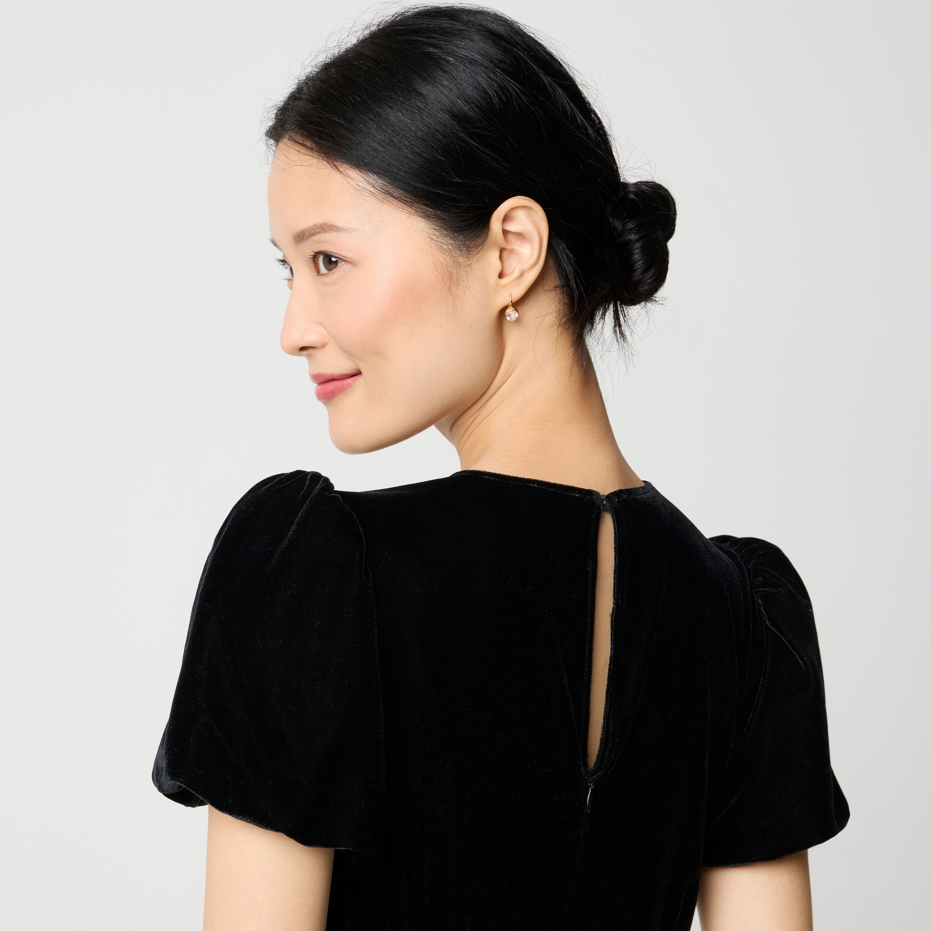 Velvet puff-sleeve midi dress