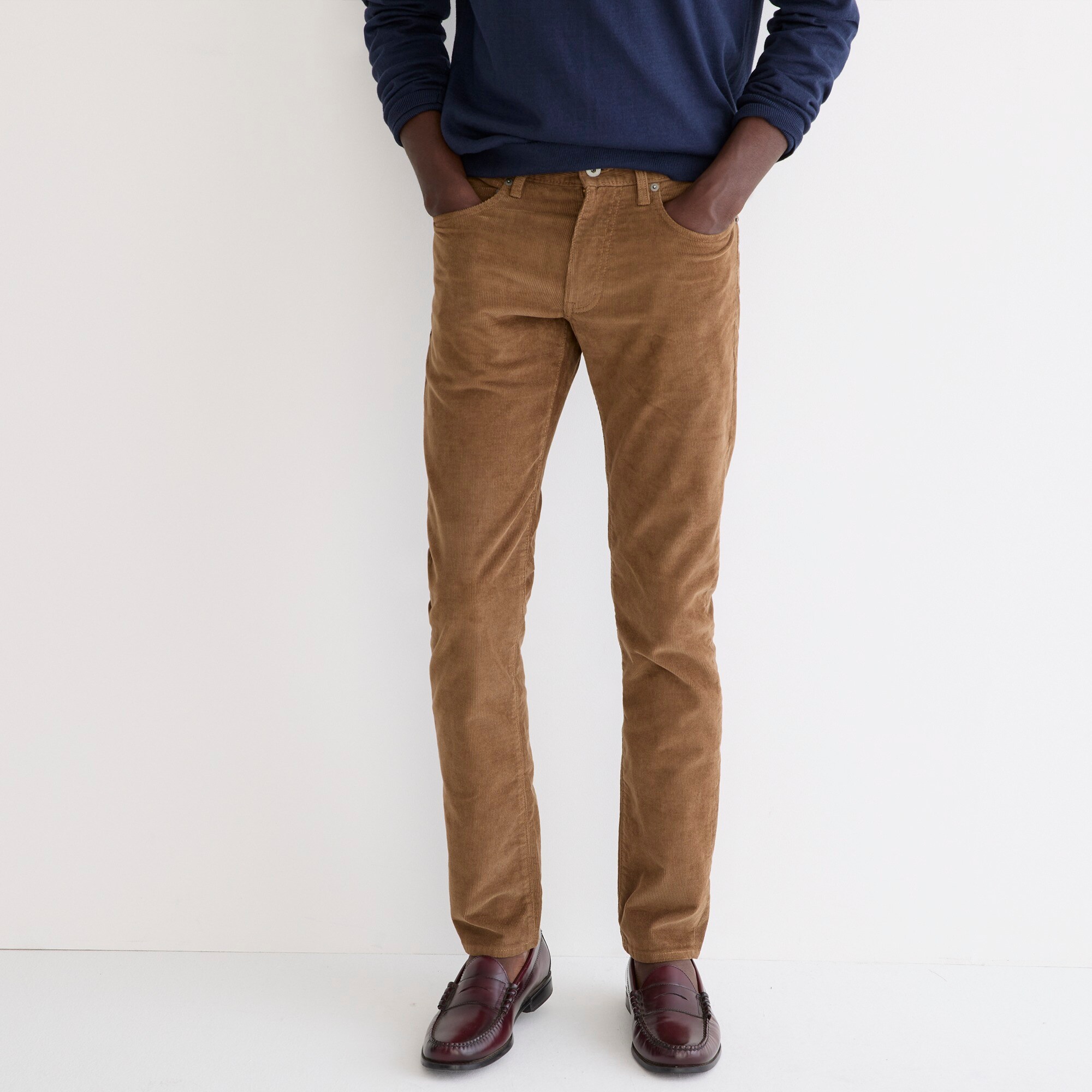 484 Slim-fit pant in corduroy