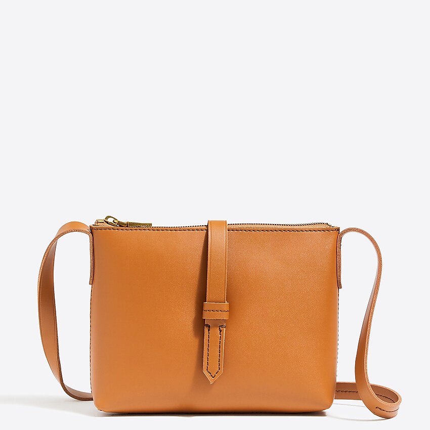 factory: ryann crossbody bag in leather for women, right side, view zoomed