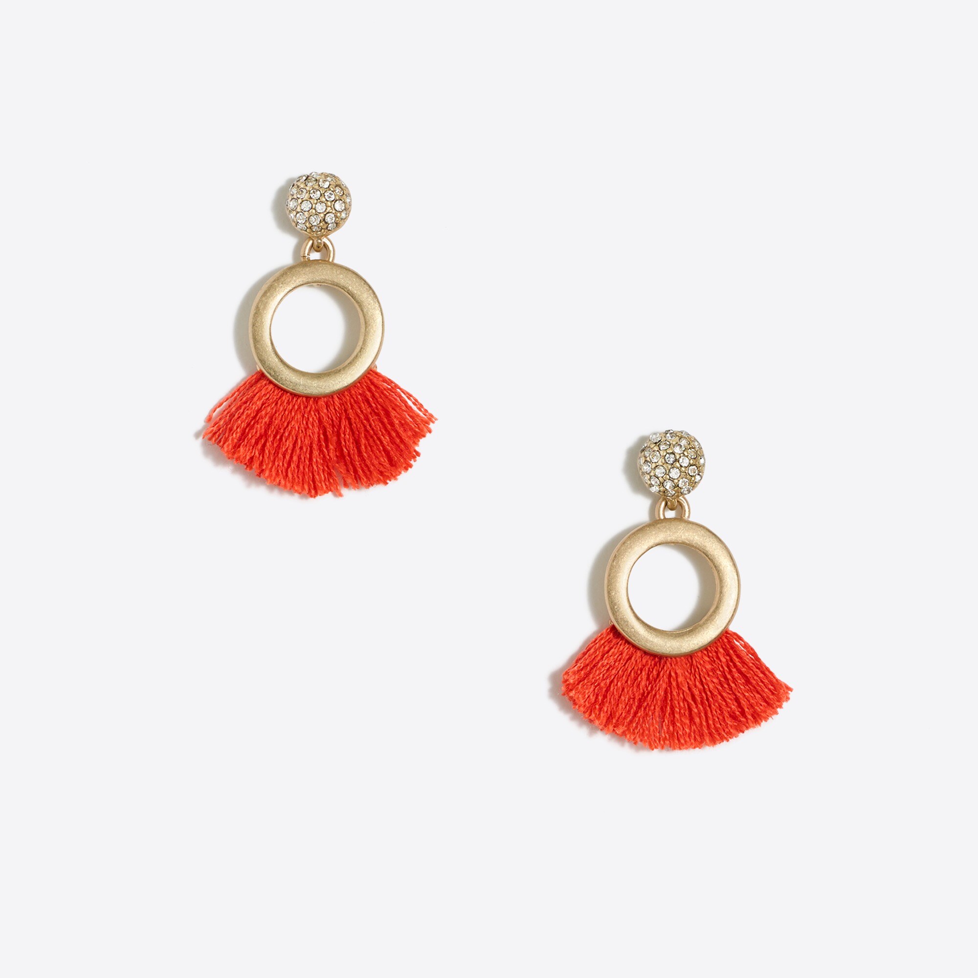 Thread tassel earrings