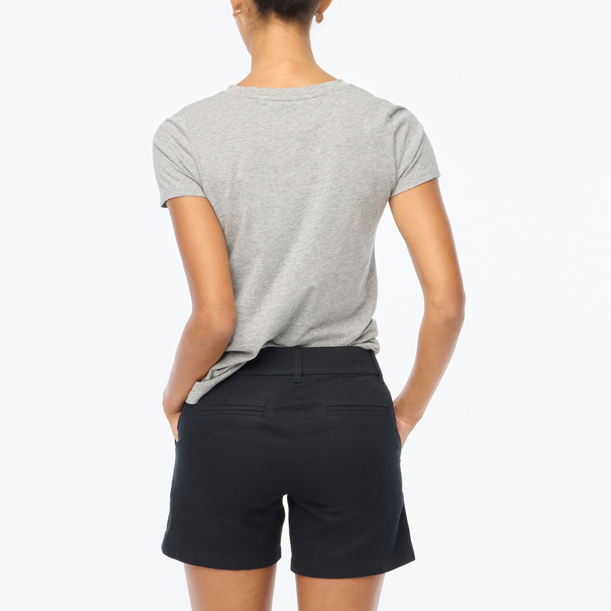 5" classic chino short