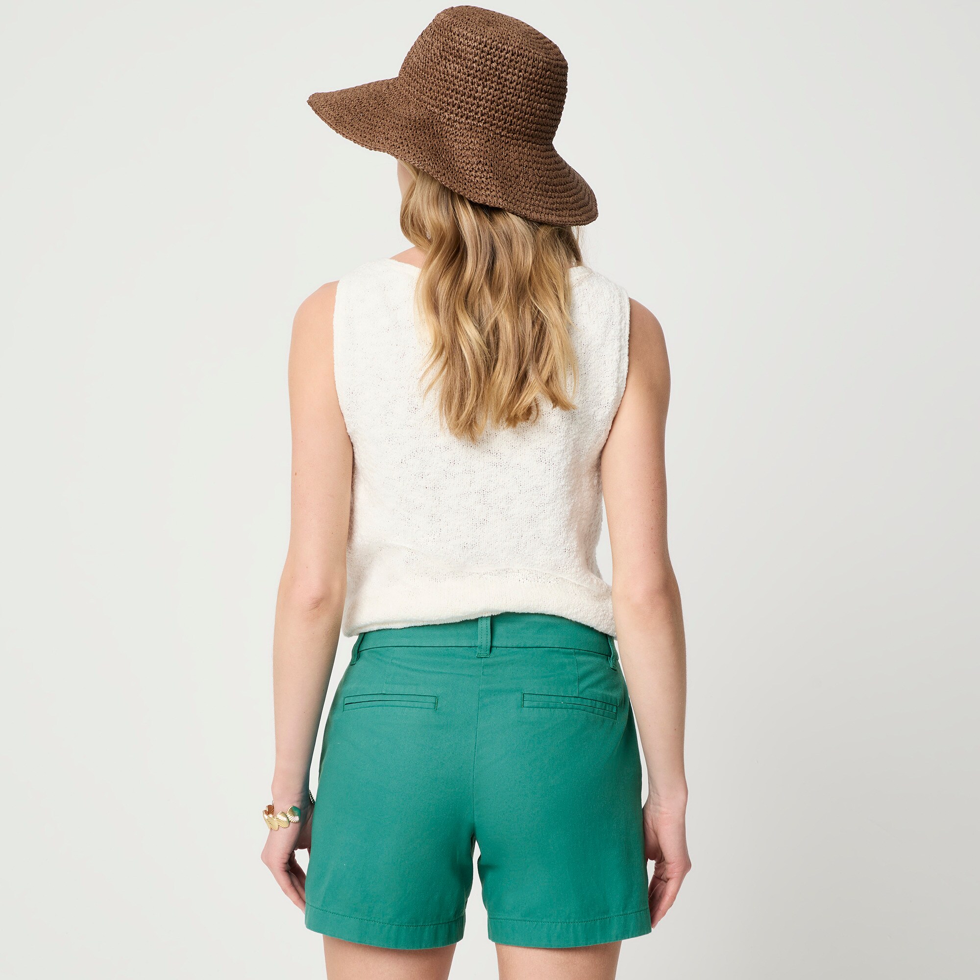 5" classic chino short