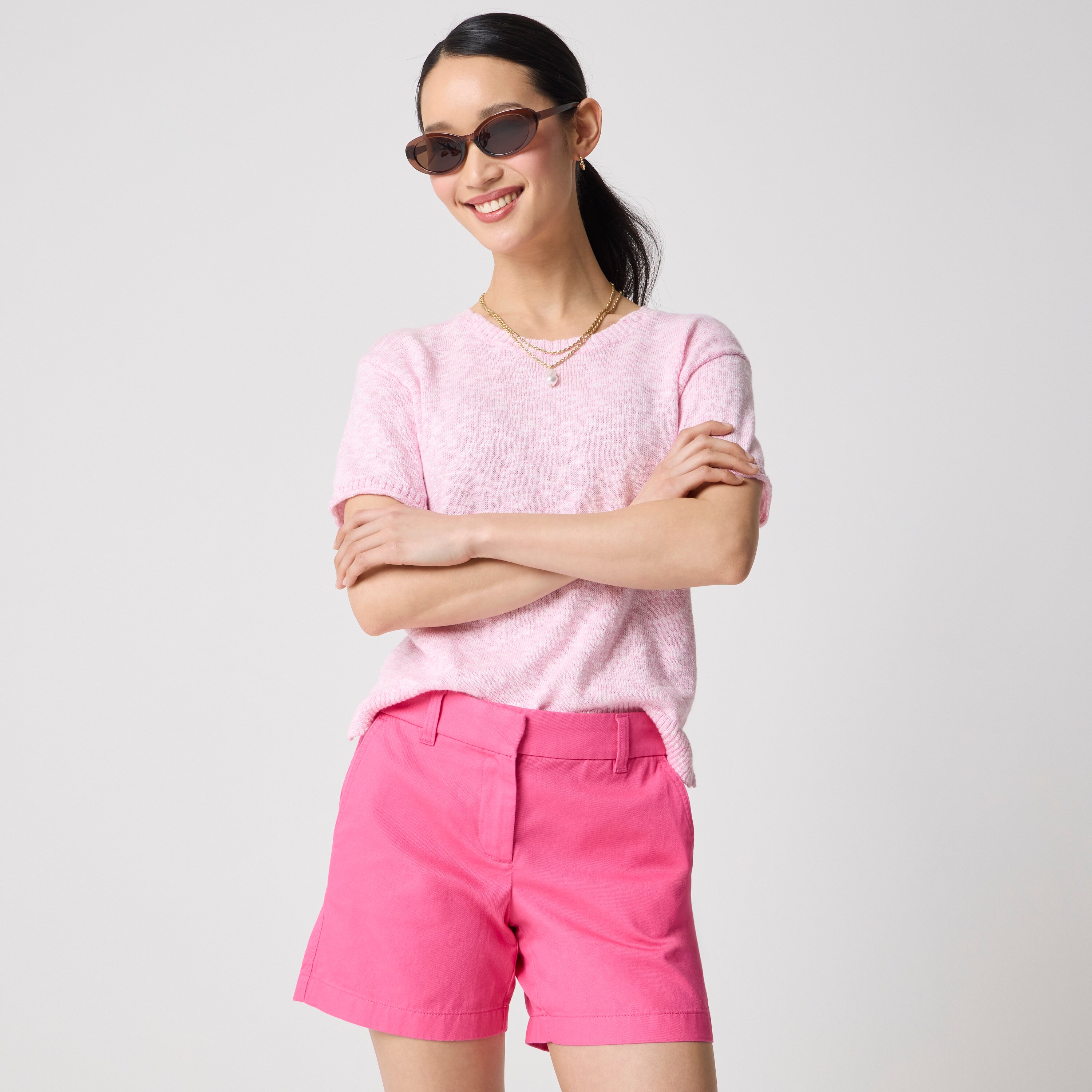 5" classic chino short
