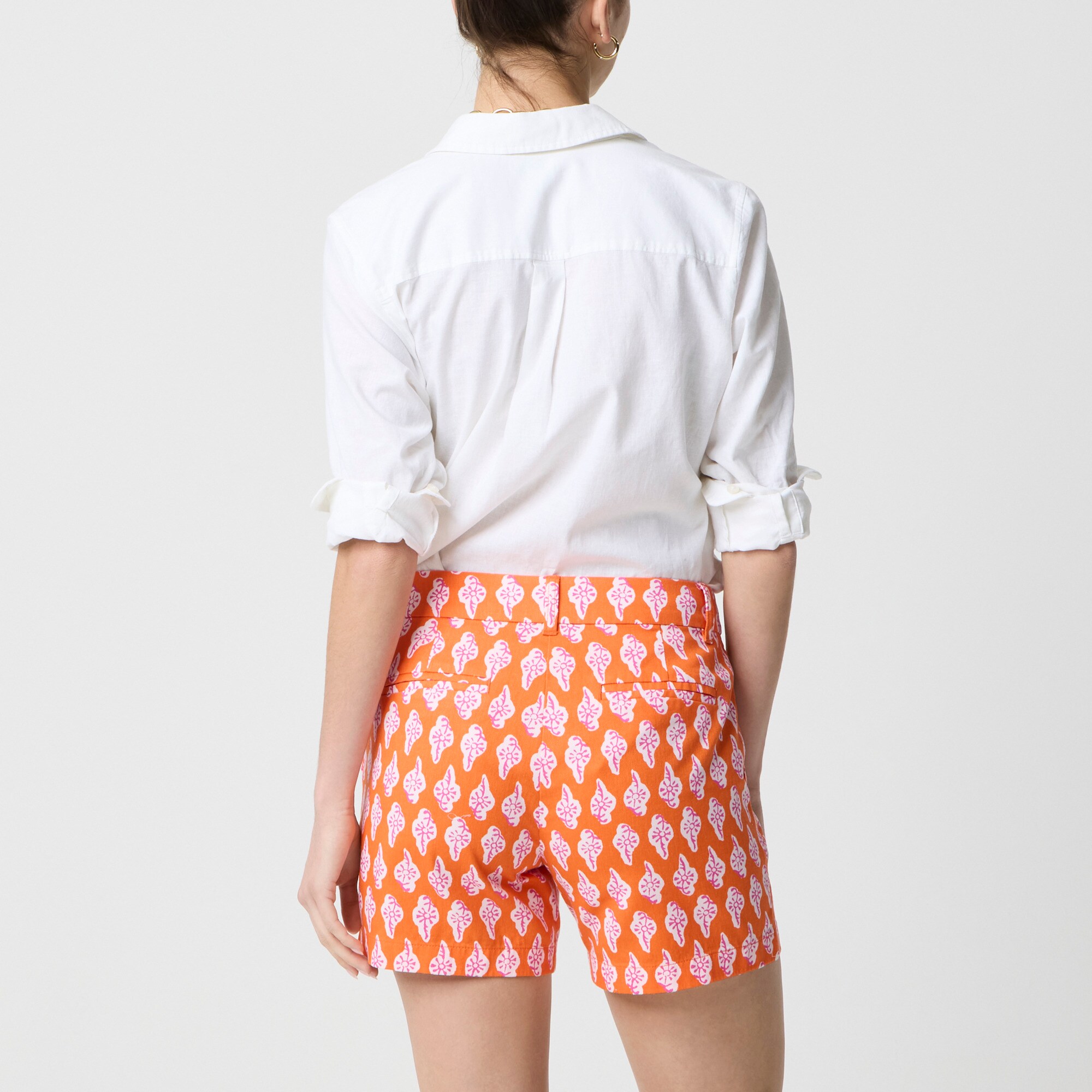 5" classic chino short