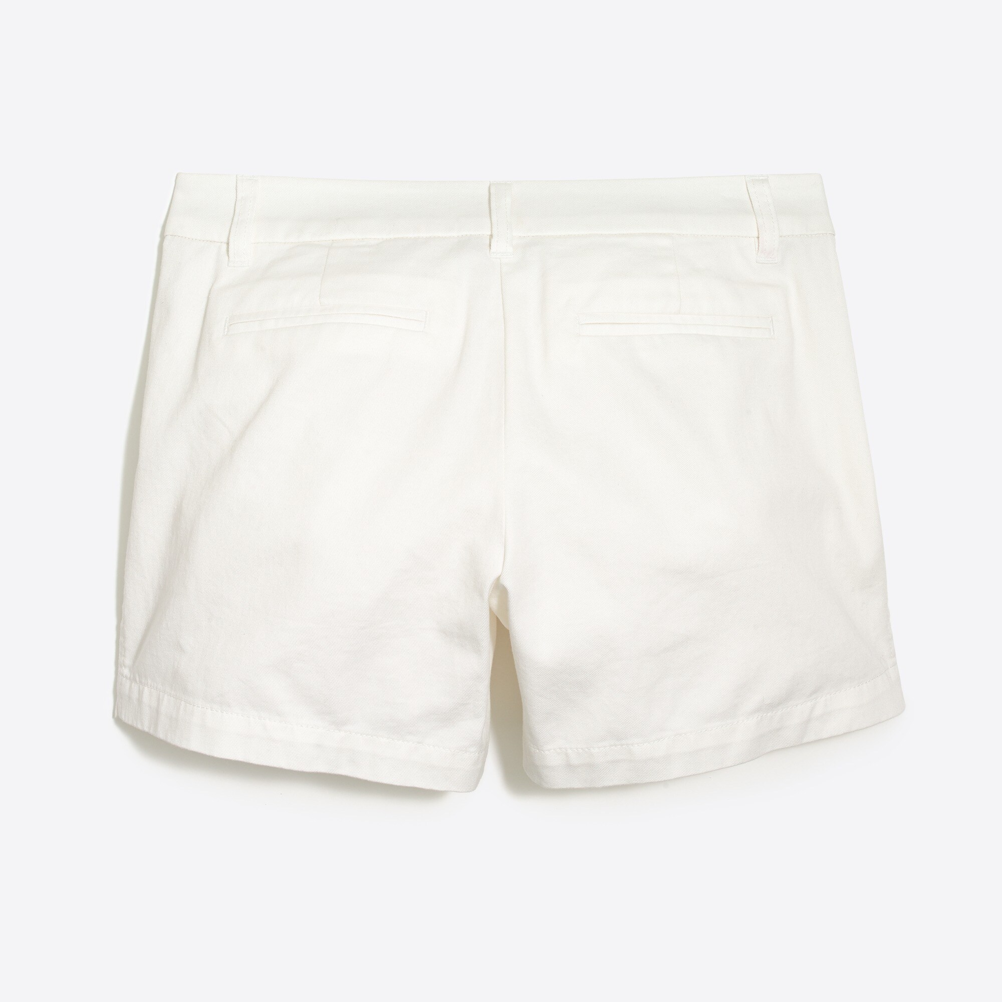 5" classic chino short