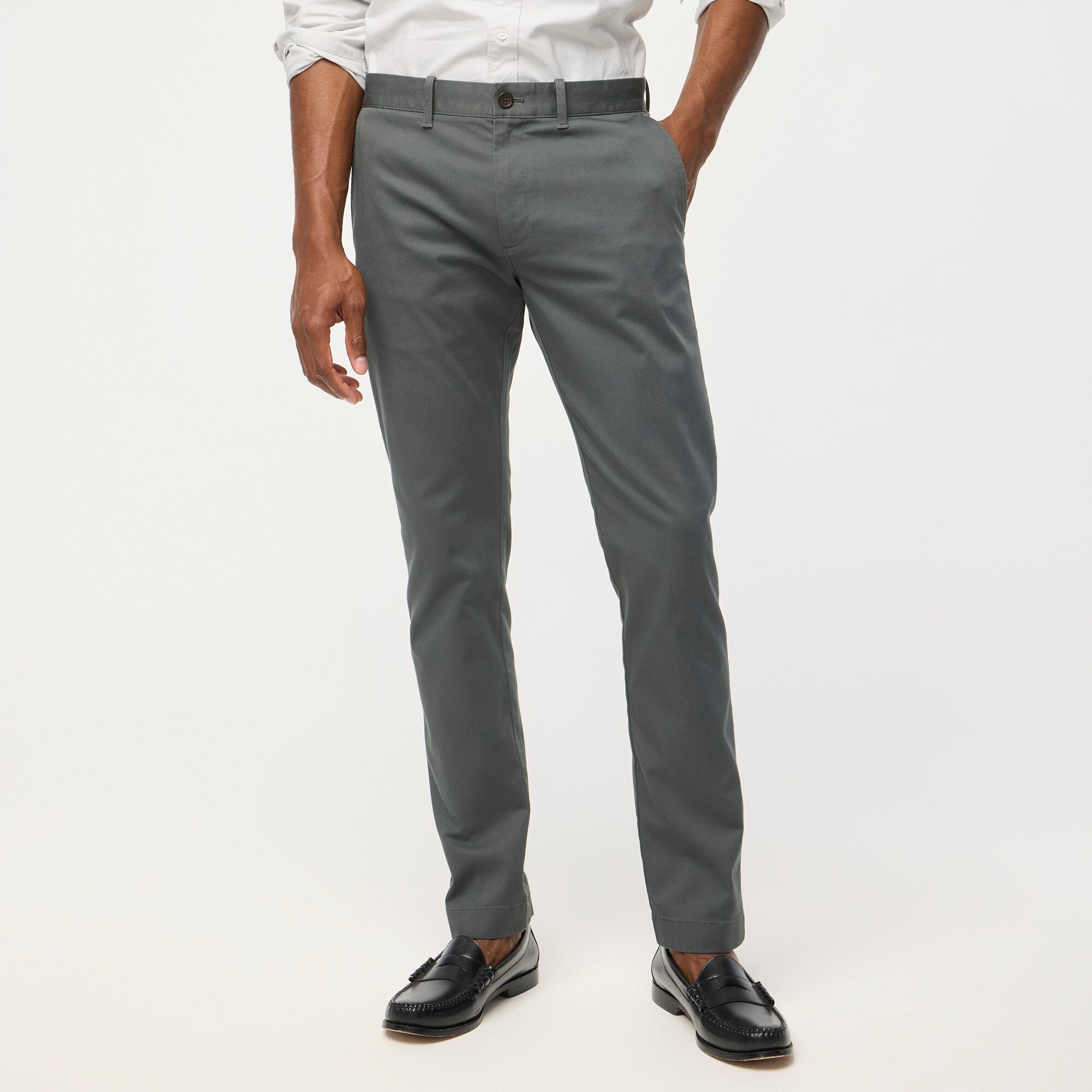  Slim-fit flex chino pant