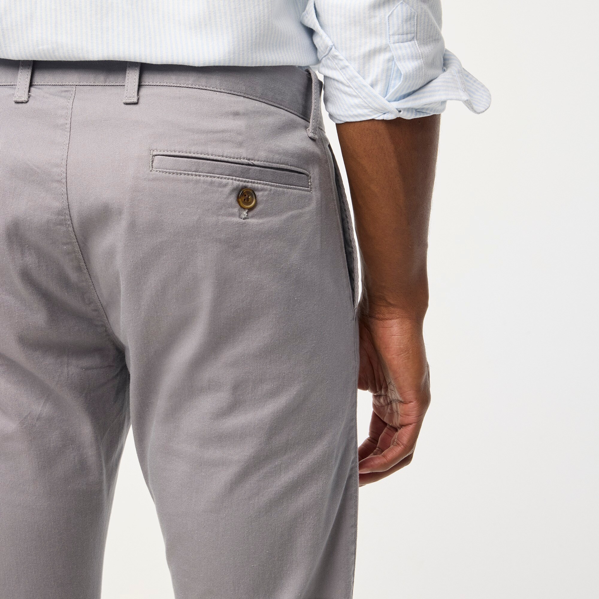 Slim-fit flex chino pant