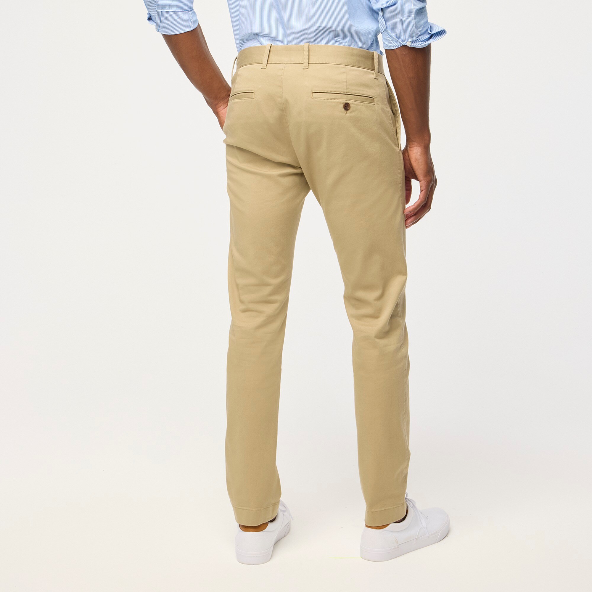 Slim-fit flex chino pant