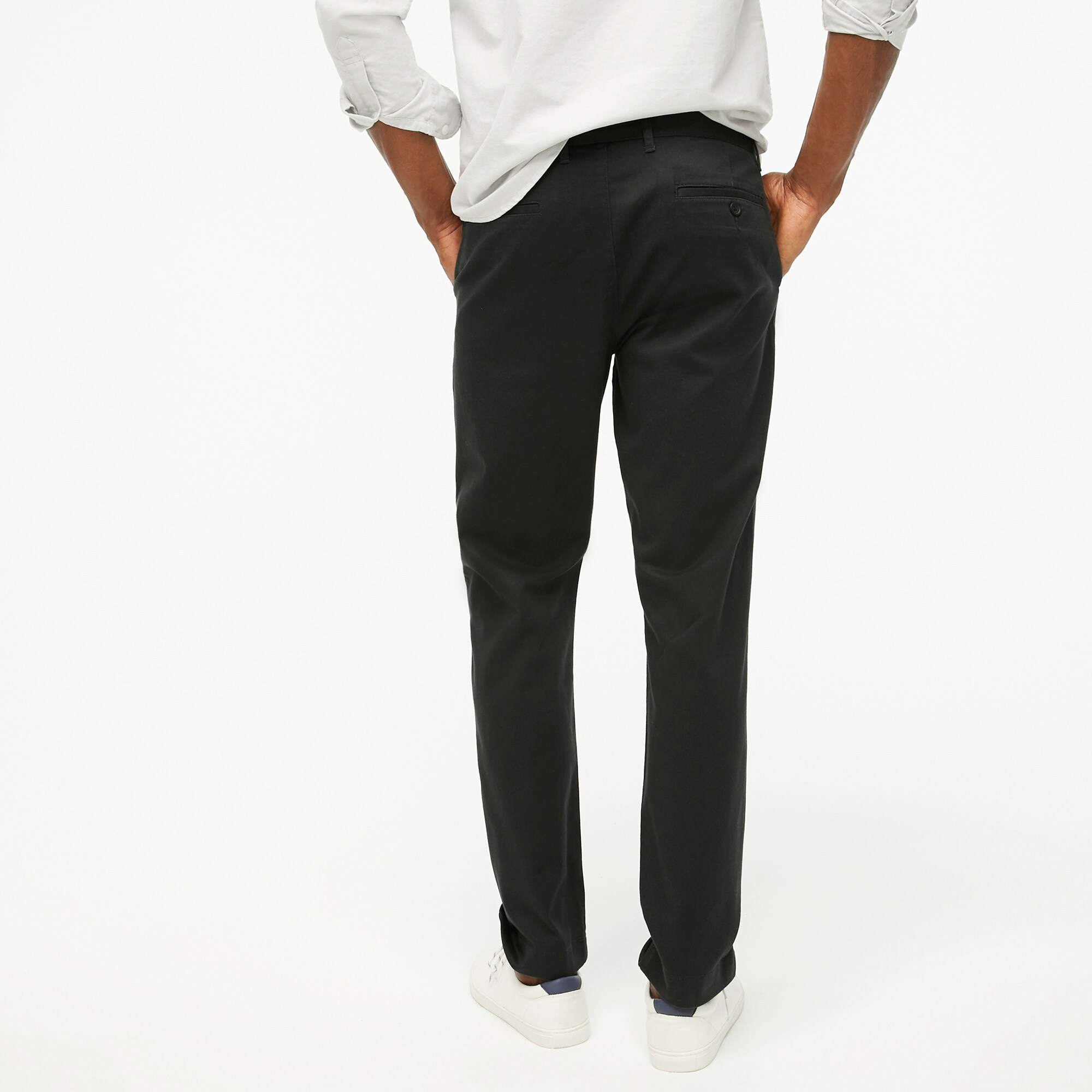 Straight-fit flex chino pant
