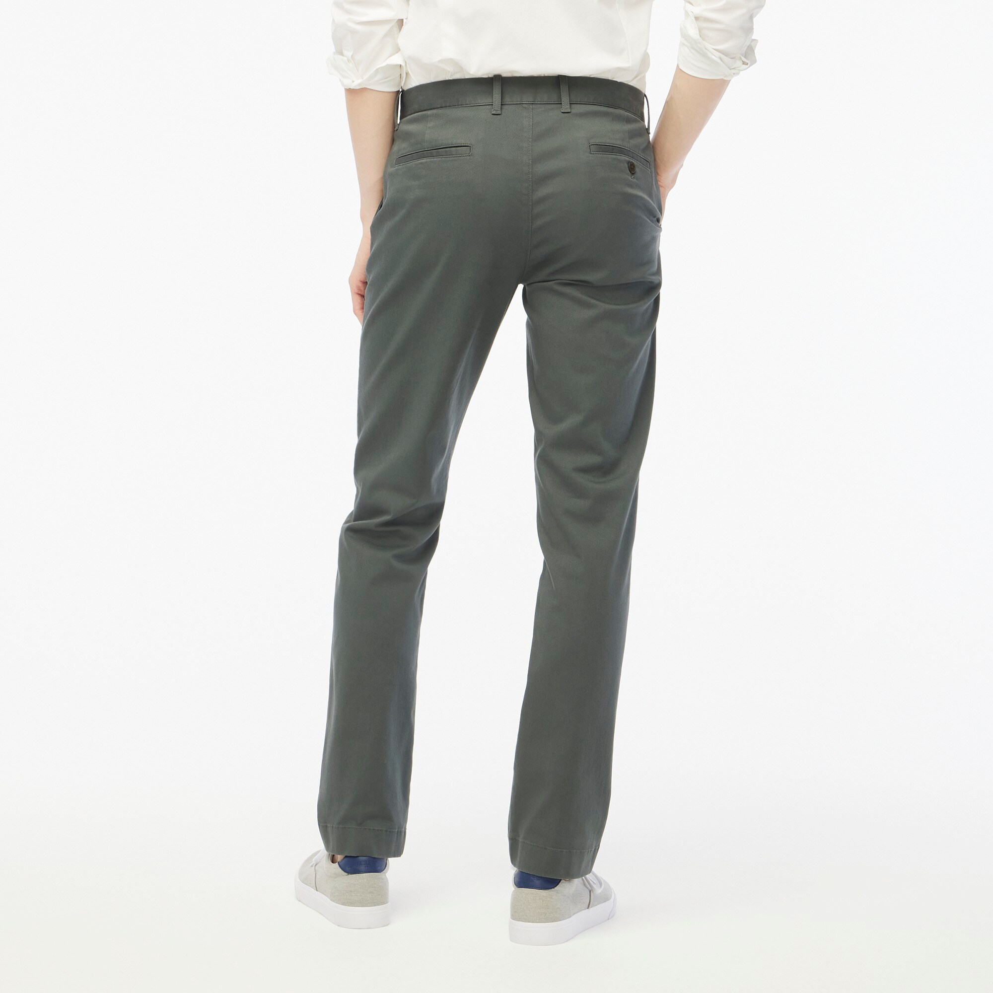 Straight-fit flex chino pant