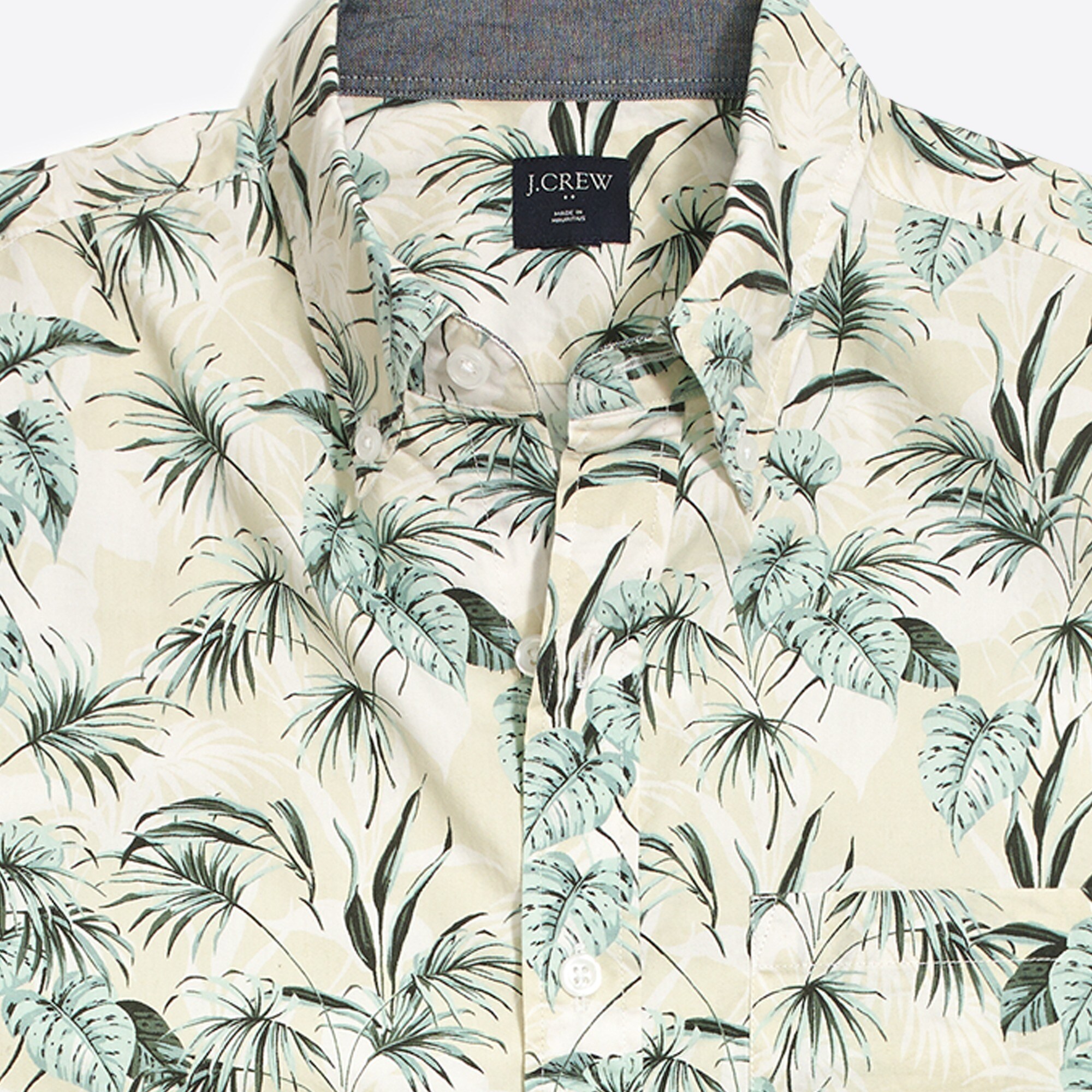 slim-fit short-sleeve printed shirt for men