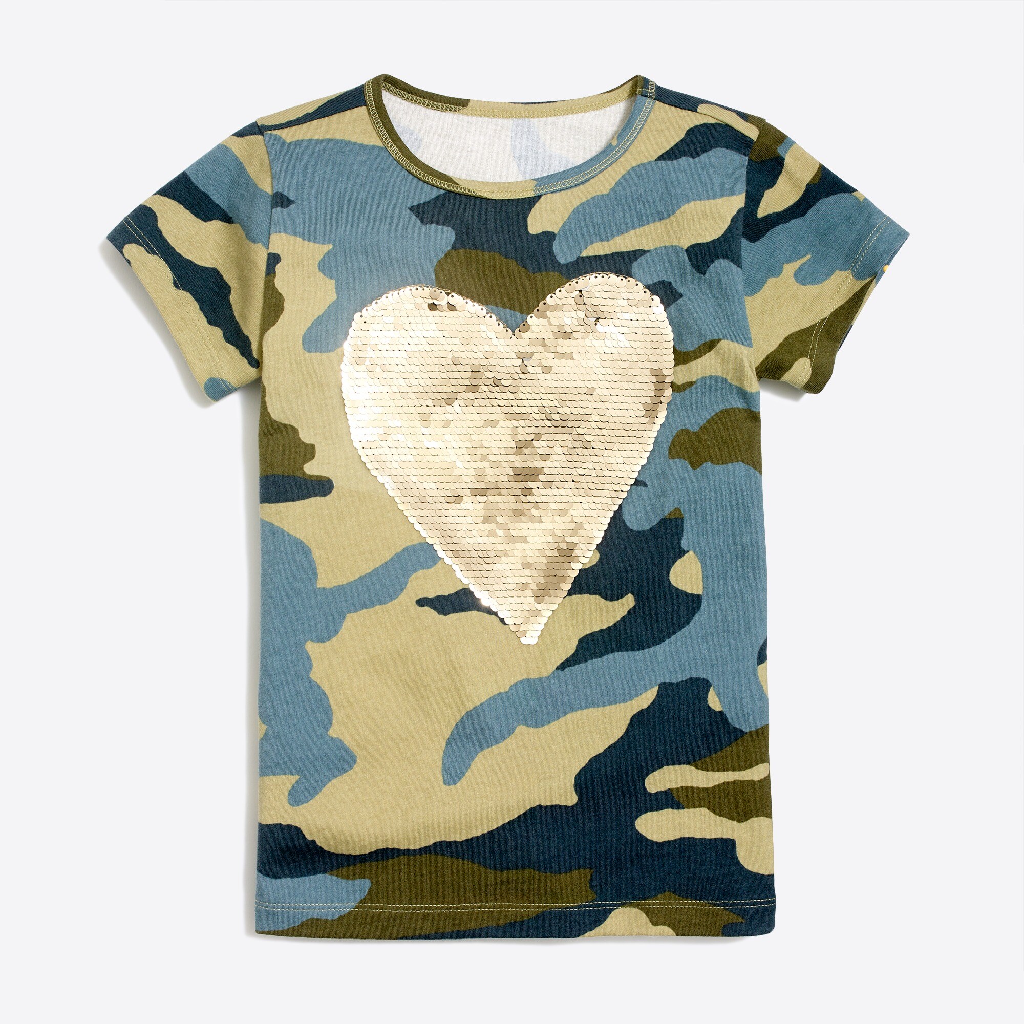Girls' camo heart graphic tee