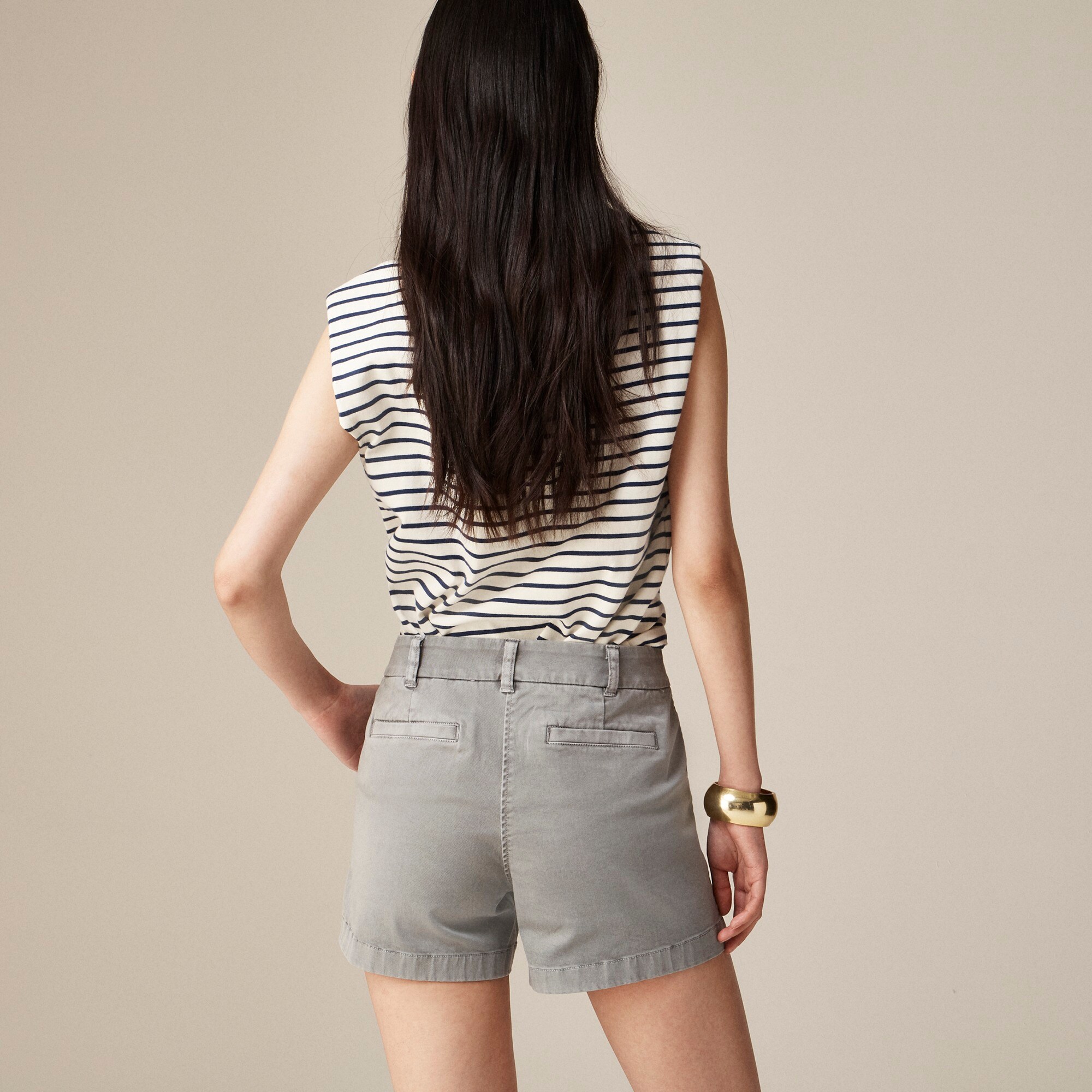 5" stretch chino short