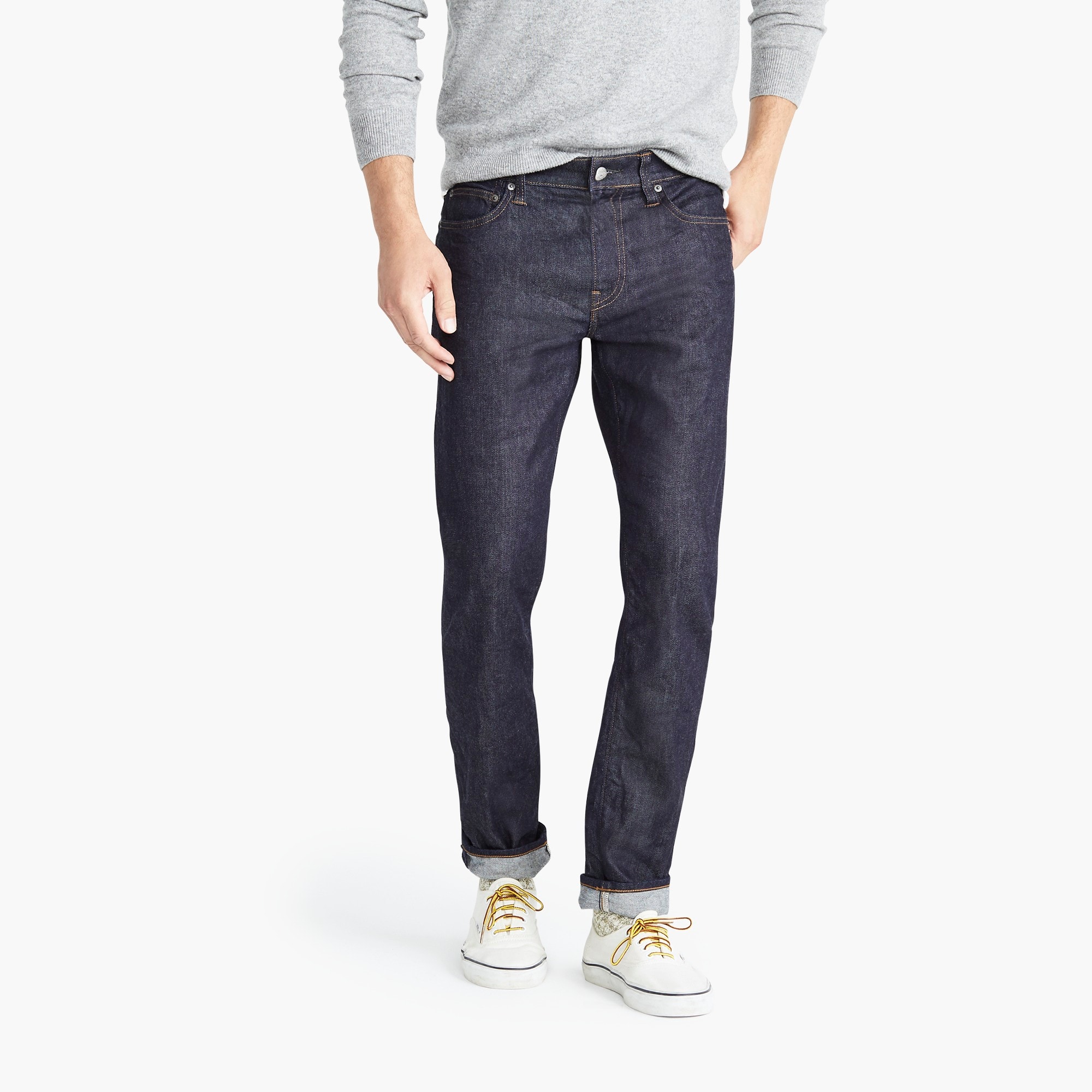 narrow fitting jeans