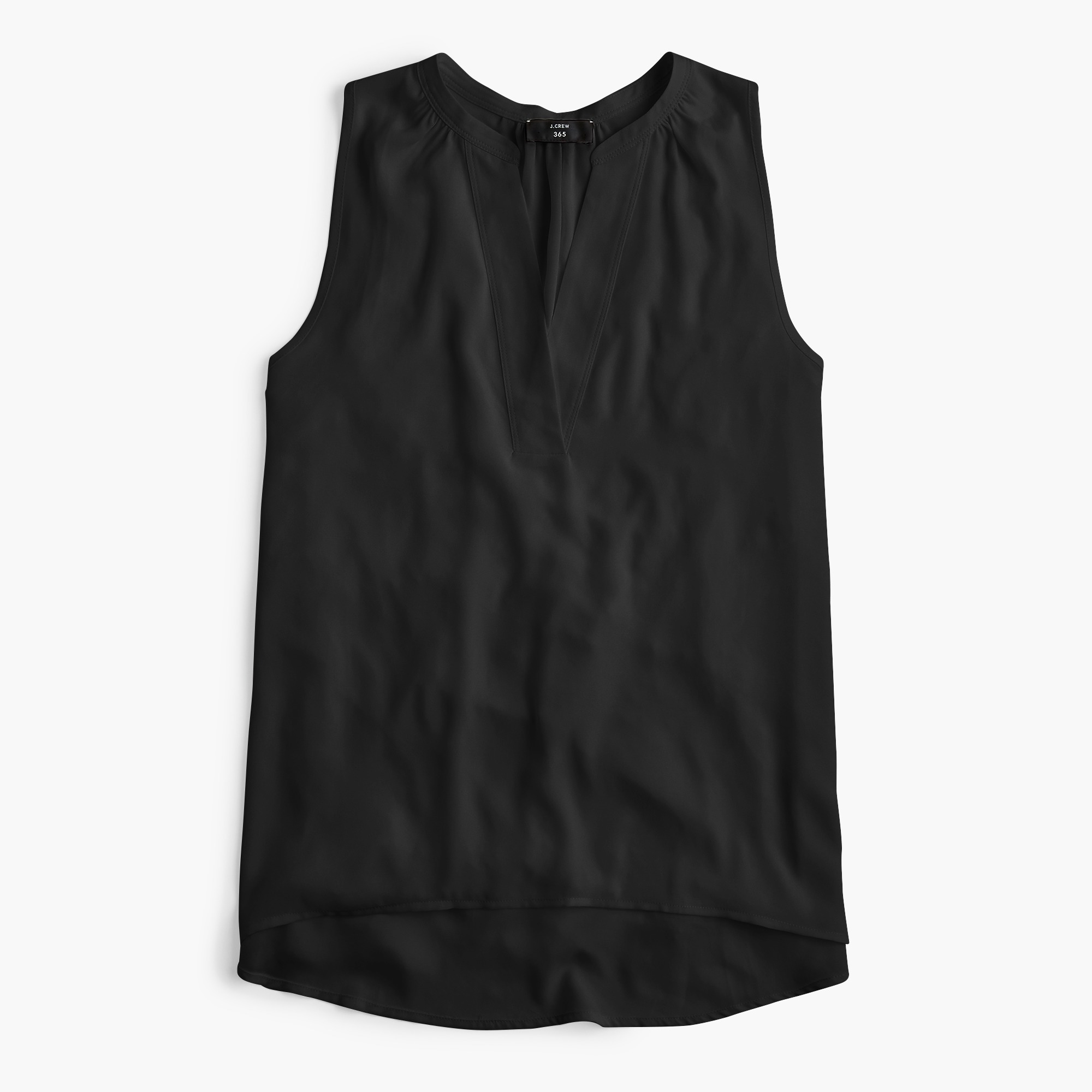  Sleeveless open V-neck top