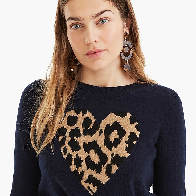 everyday cashmere crewneck sweater with leopard heart
