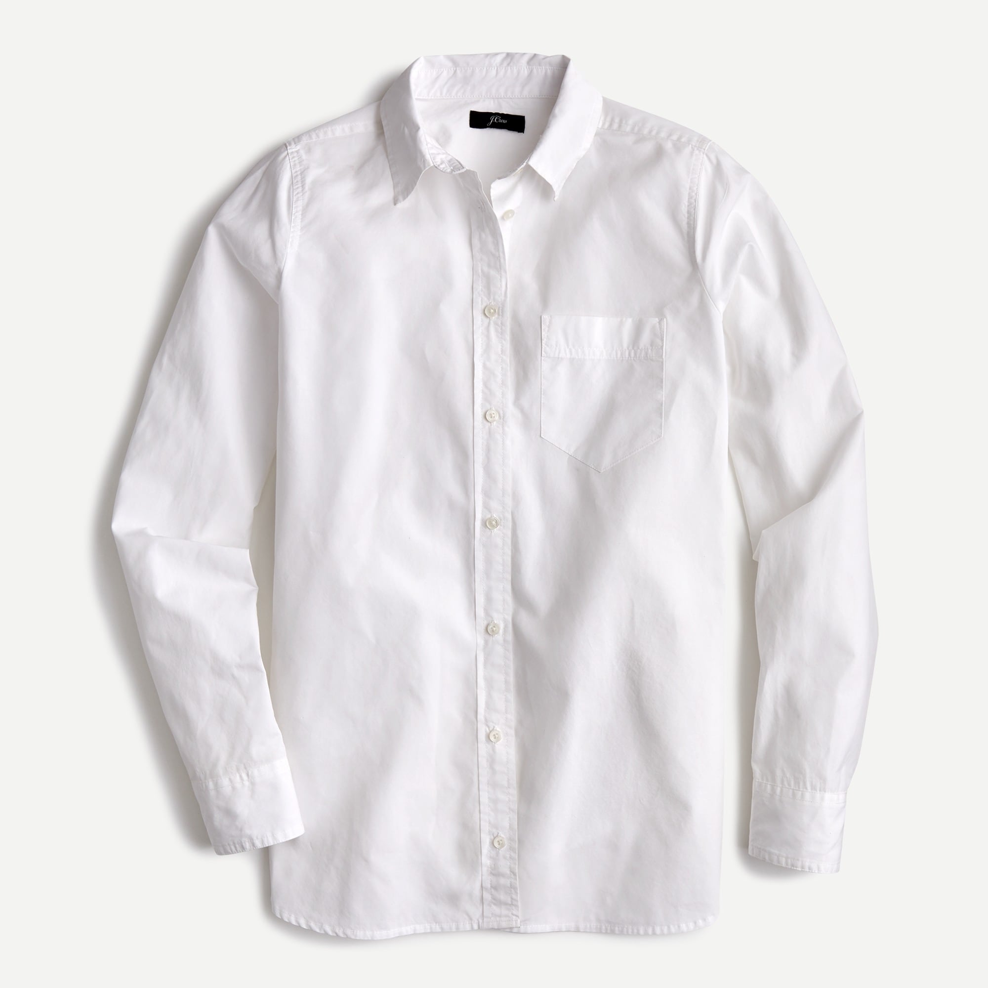 Рубашка с открытым воротом. Рубашка Wiki. White button up Shirt. White Shirt with Jacket. Crystal Cuff button down in Cotton Poplin.