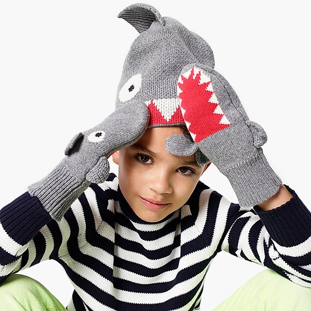 Hat boys. Акула в шляпе. Shark Kids.