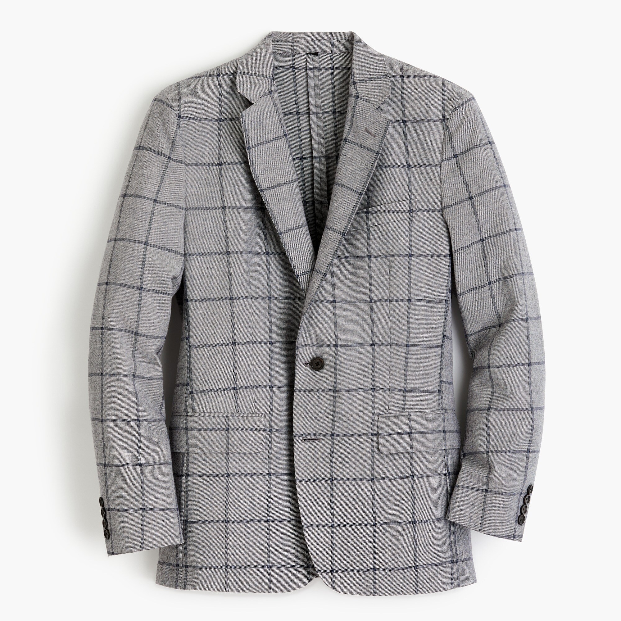 Is It Hard for Fit Men to Find Suits? Discover Solutions