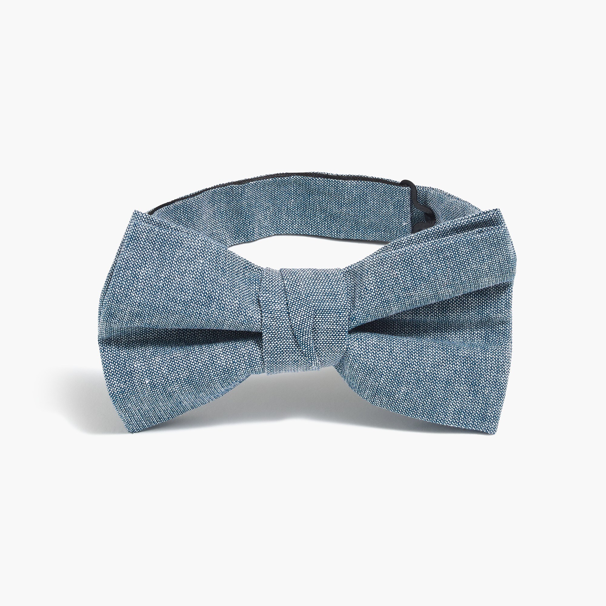 Pre-tied chambray bow tie