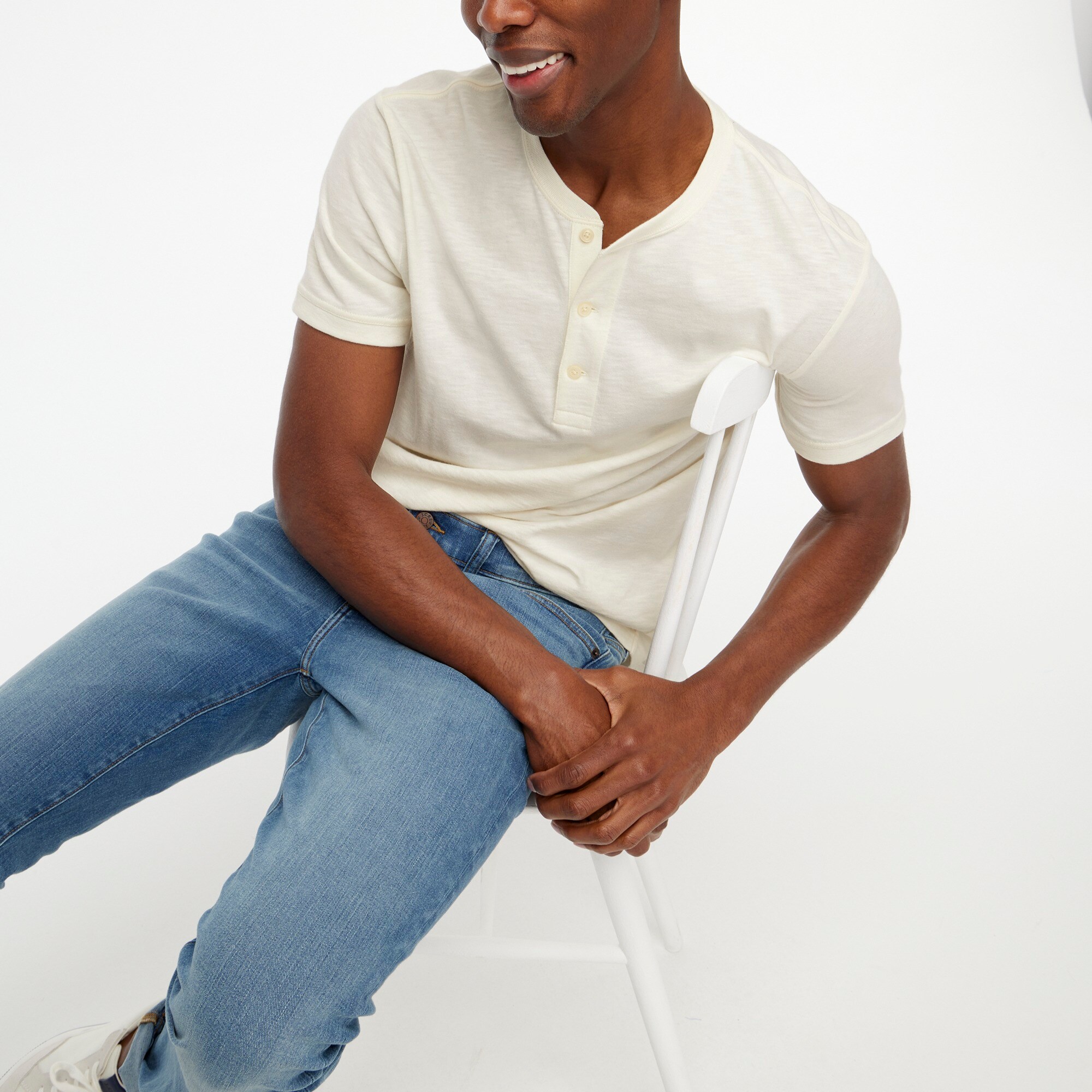 mens Short-sleeve henley in slub cotton