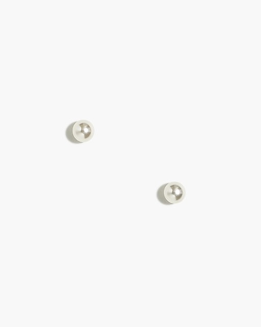  Girls' pearl earrings