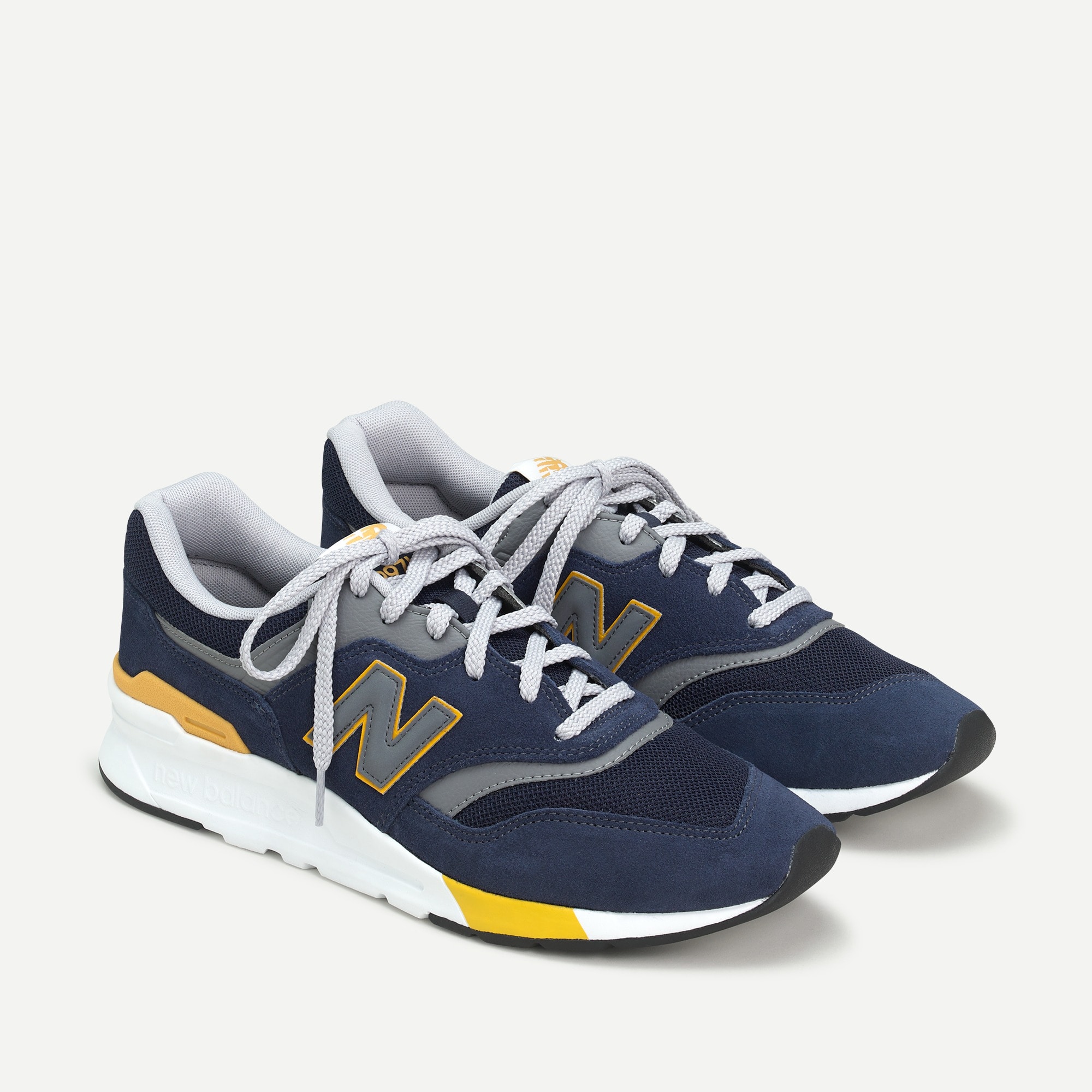 new balance 997h triple black