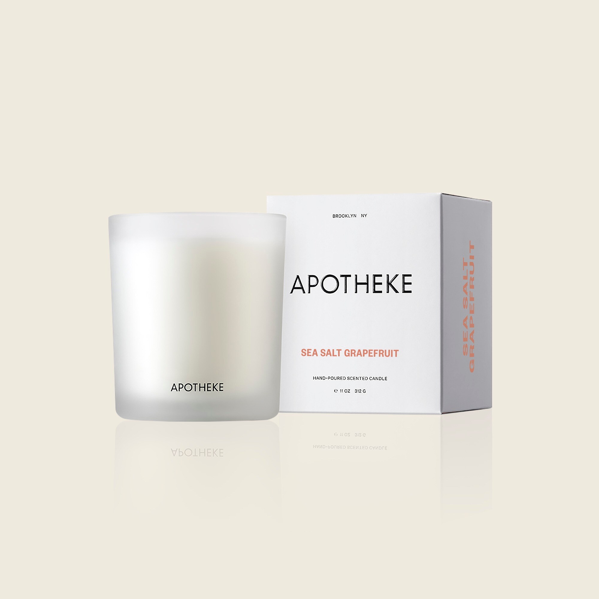 homes Apotheke Sea Salt Grapefruit Signature candle