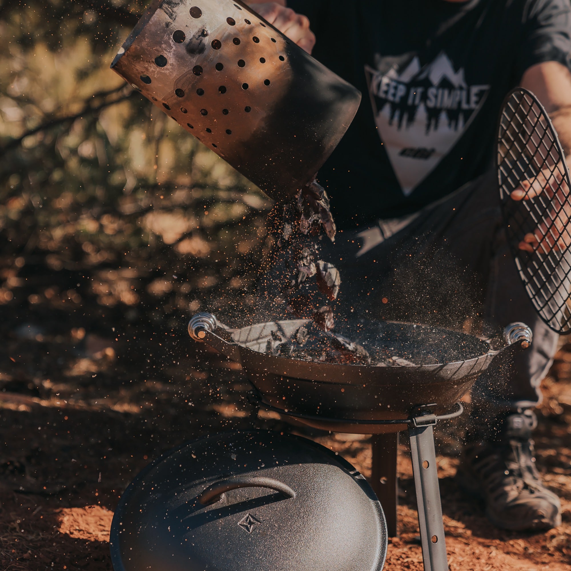 Barebones all-in-one cast-iron grill