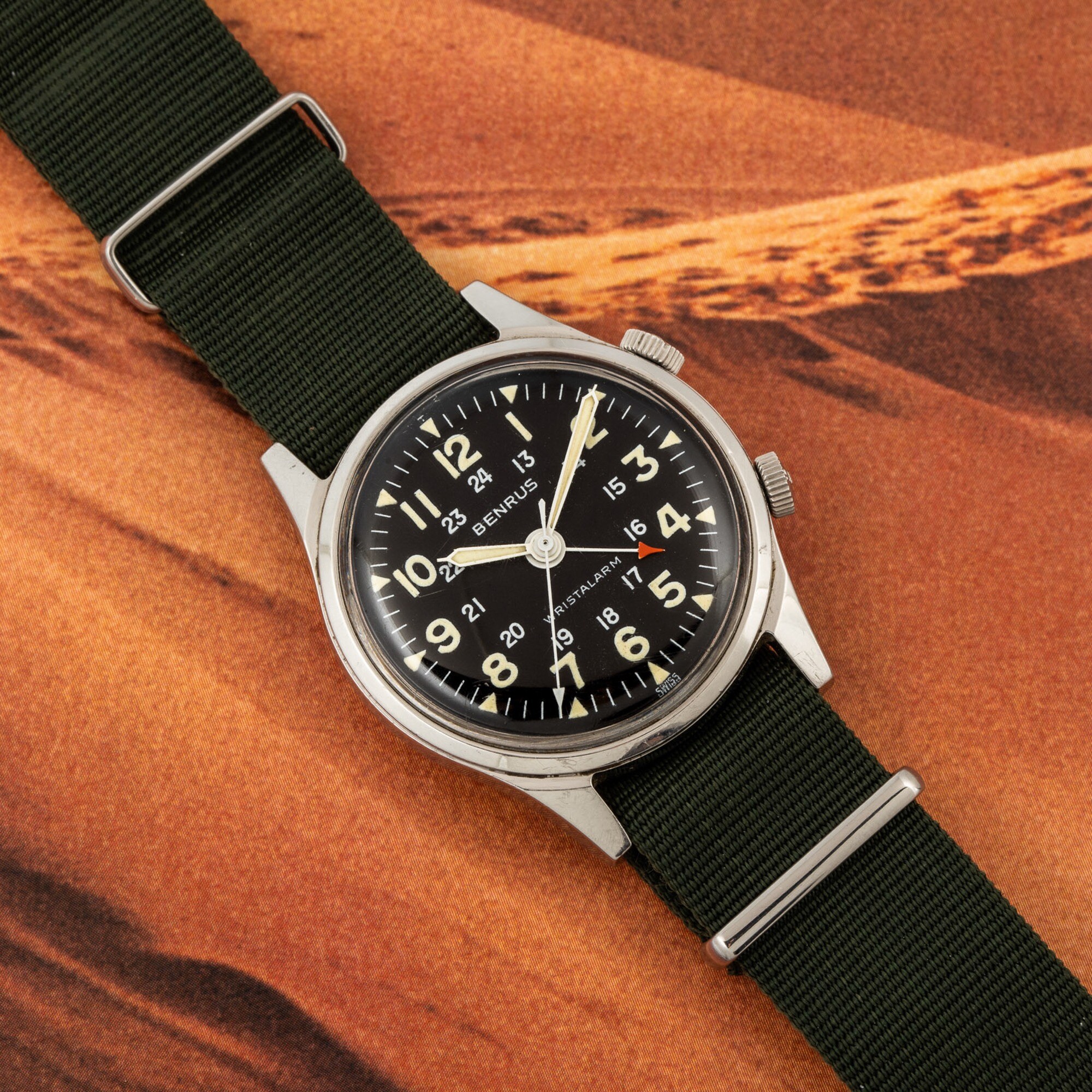 Montre De Collection Benrus Avec Réveil - Acier Inoxydable - Fabriqué En Suisse - Occasion