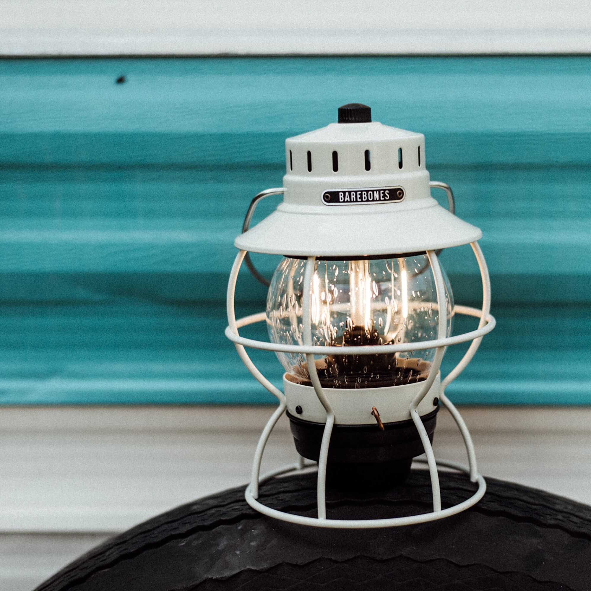 Barebones railroad lantern