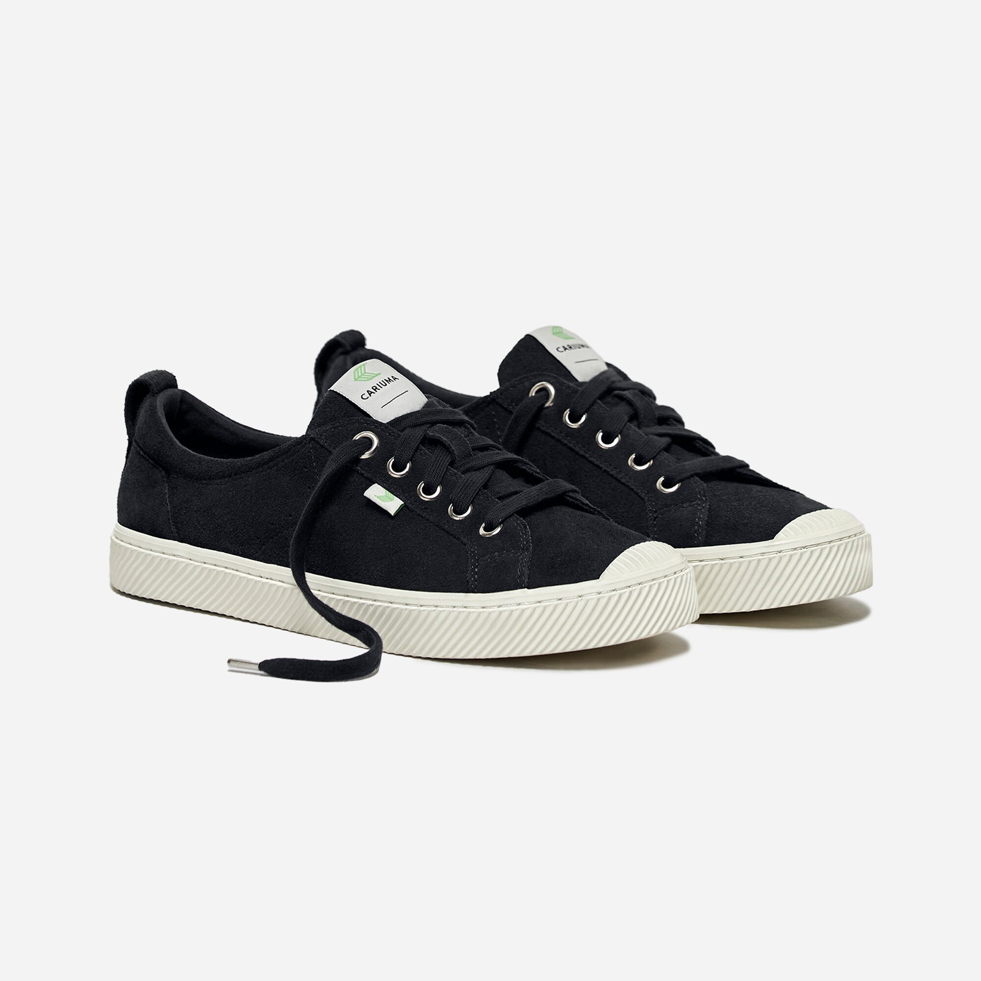 Cariuma Women's Oca Low Suede Sneakers