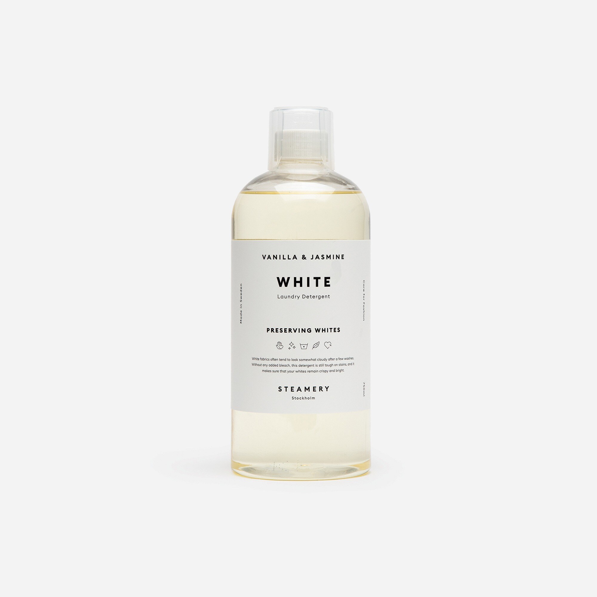 Steamery white laundry detergent