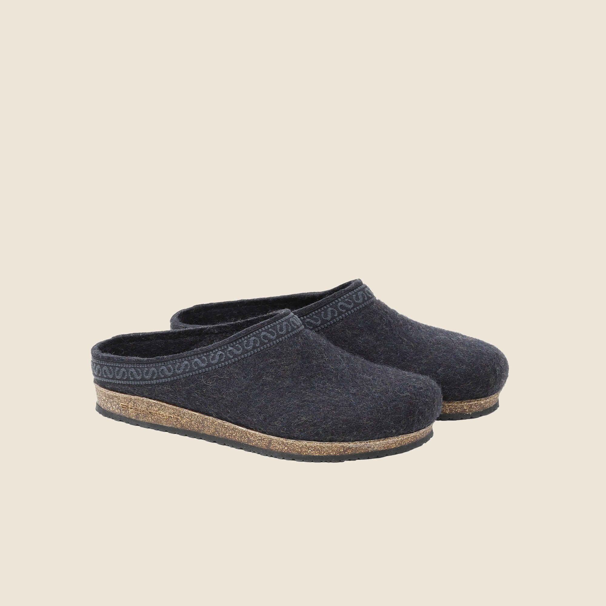  Stegmann original 108 wool clogs